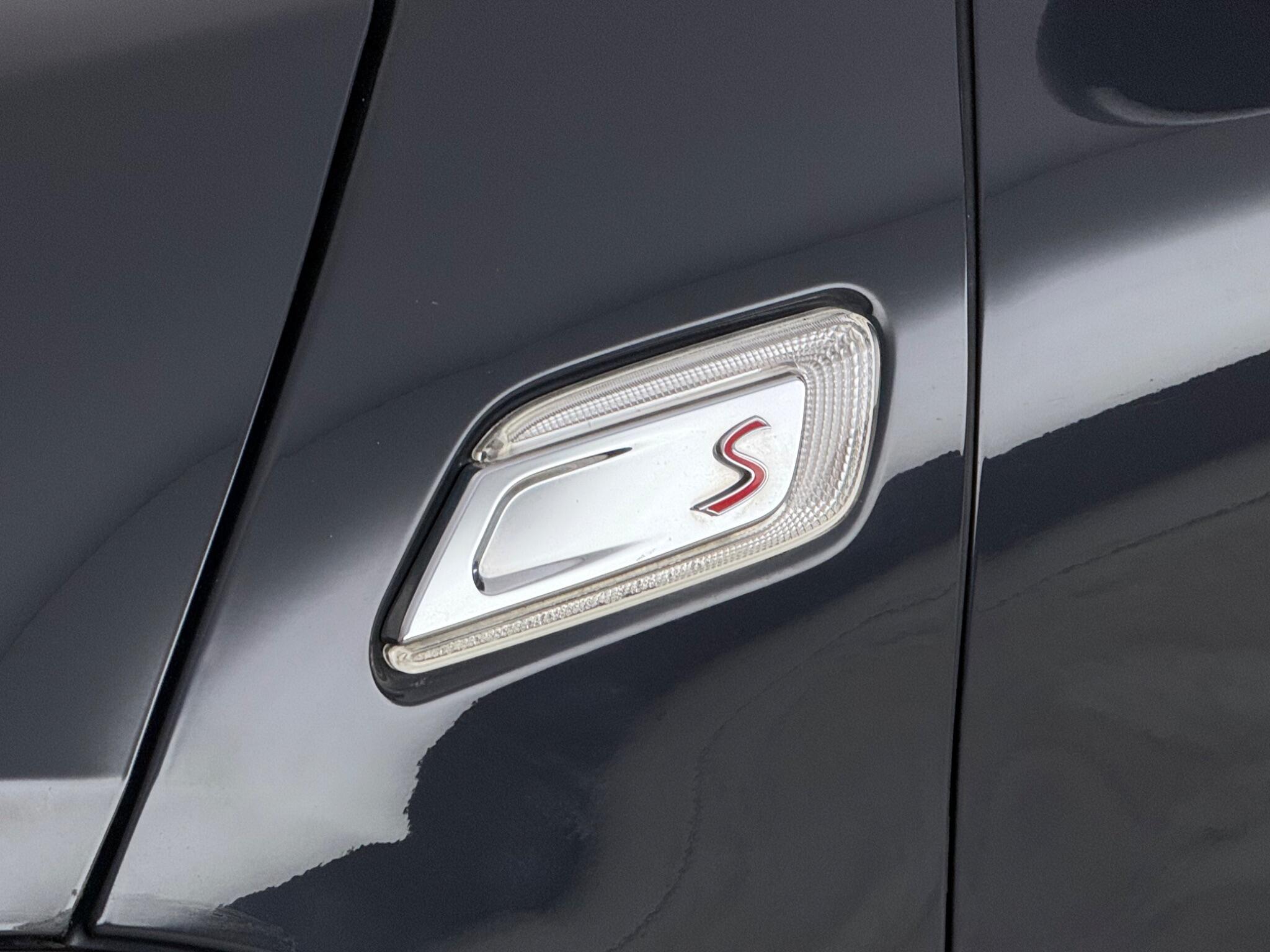 Mini Clubman view 13