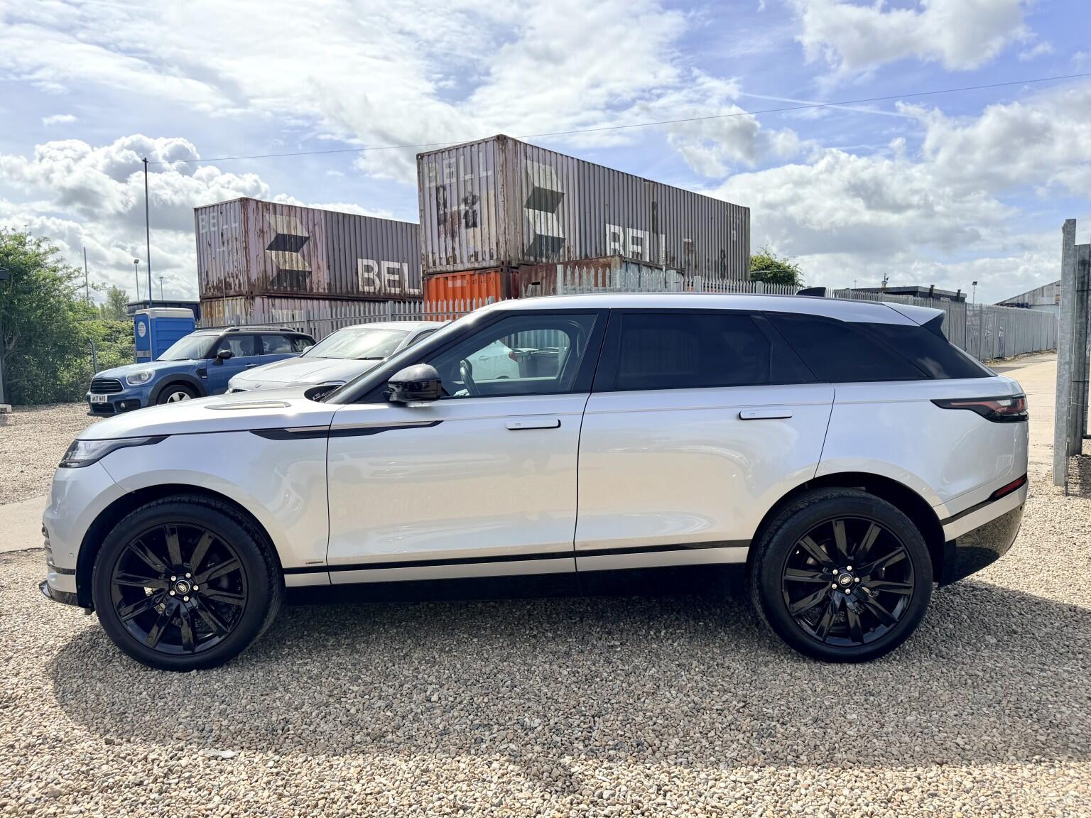 Land Rover Range Rover Velar view 9