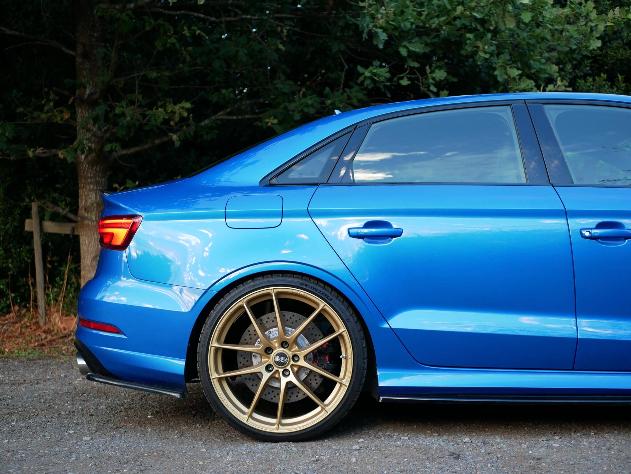 Audi RS3 view 7