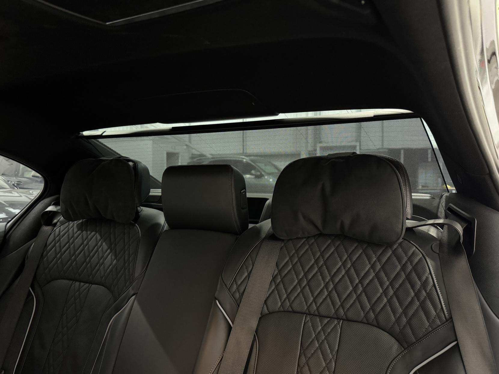 BMW 7 Series view 86