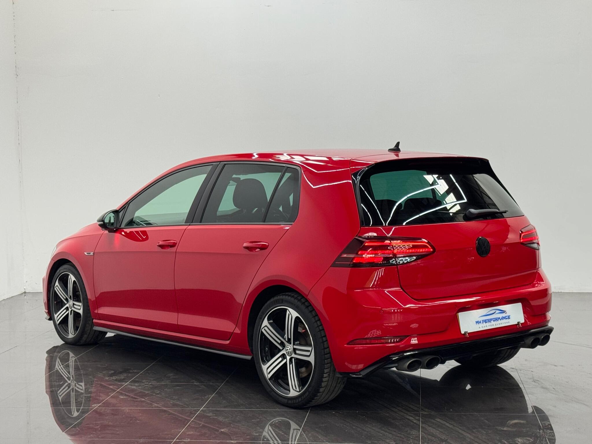 Volkswagen Golf view 73