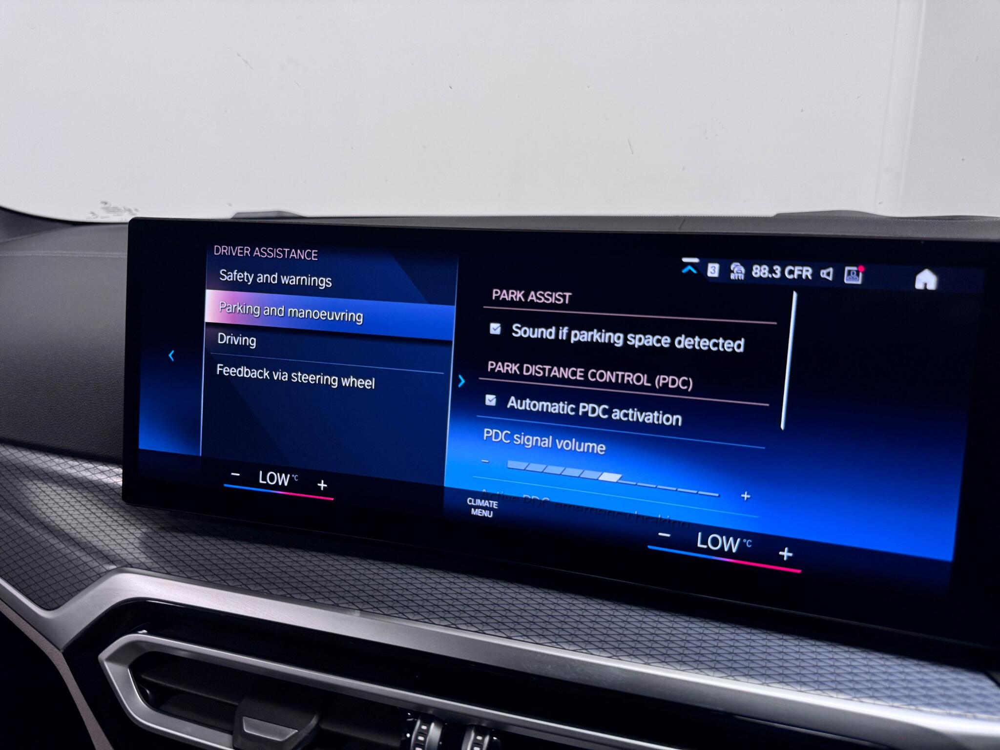 BMW 3 Series view 57