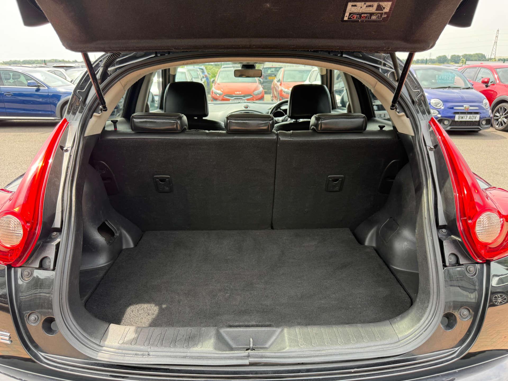 Nissan Juke view 11