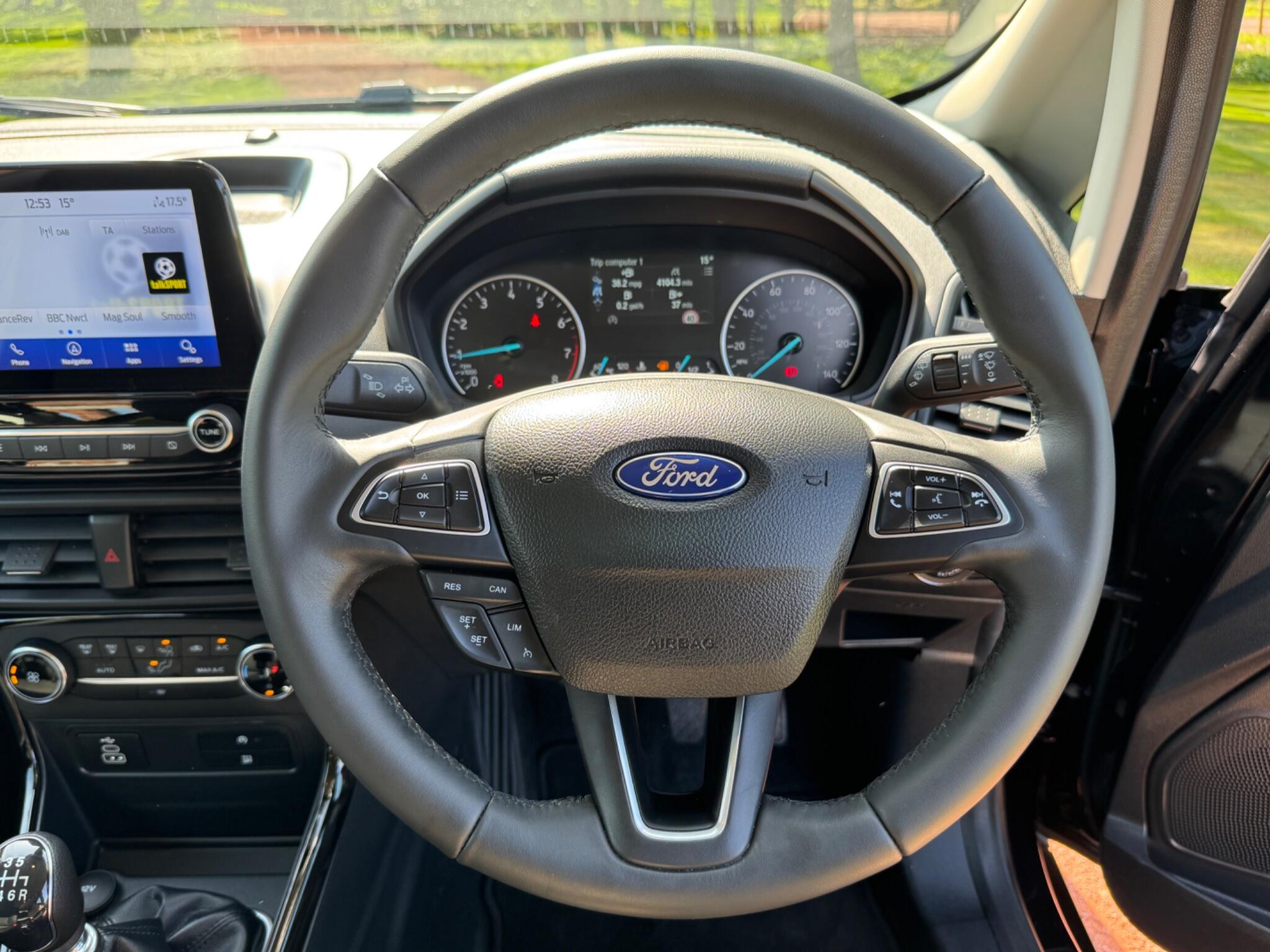 Ford Ecosport view 29