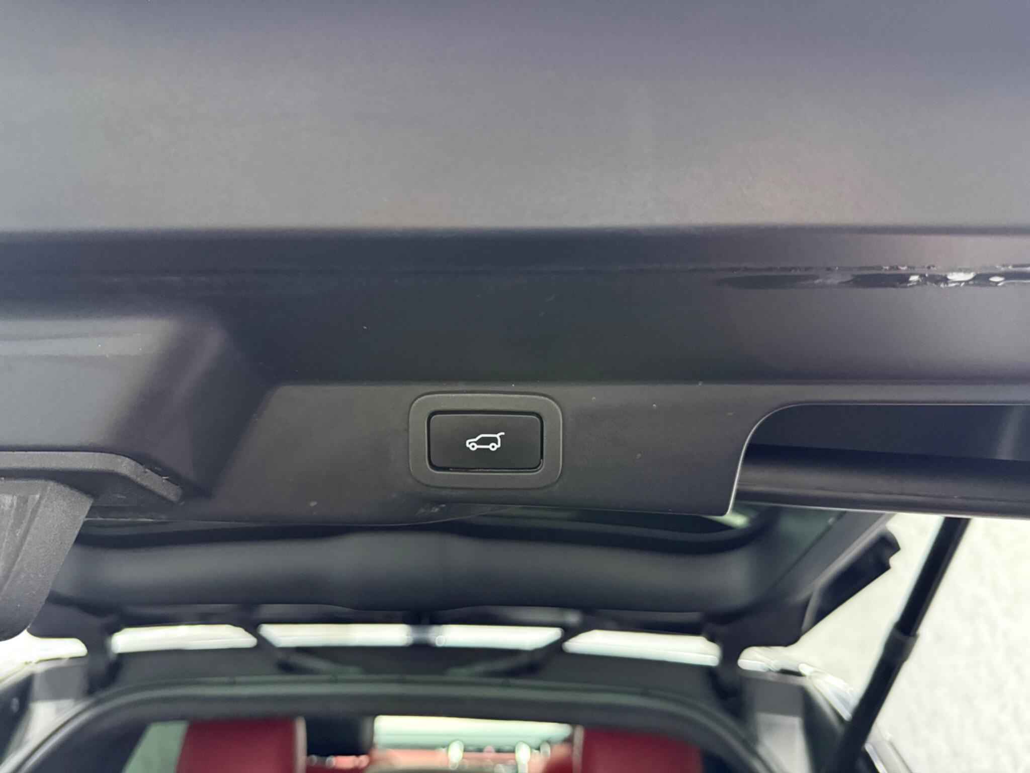 Land Rover Range Rover Sport view 33