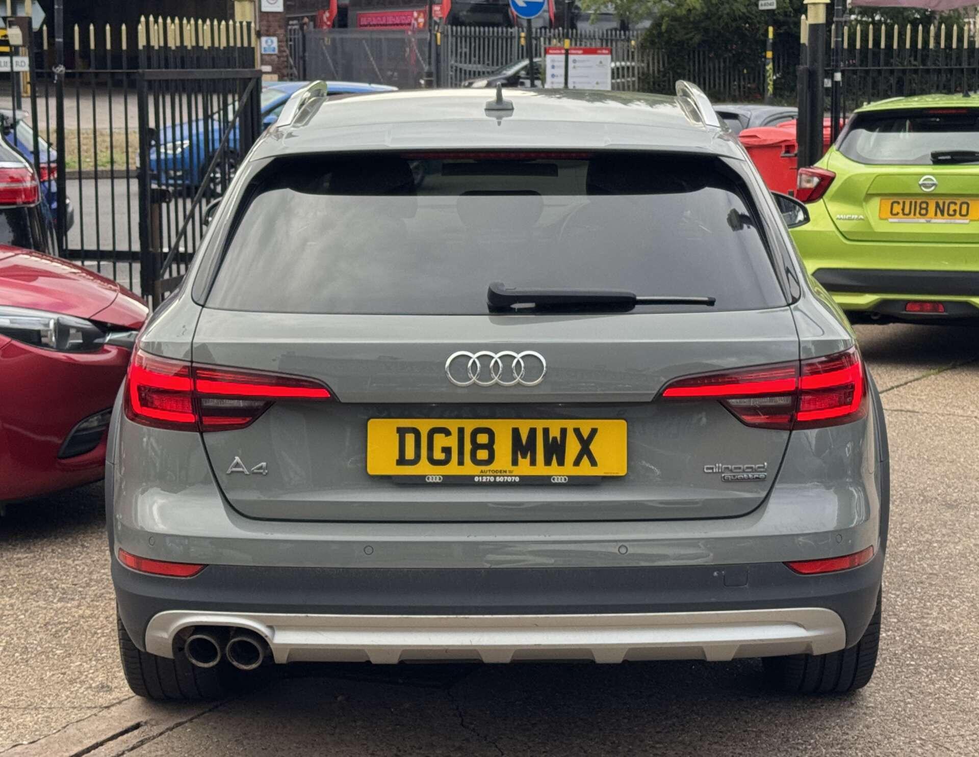 Audi A4 view 10