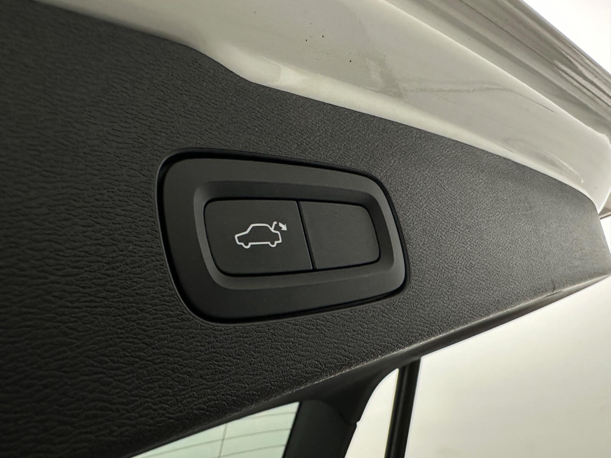 Volvo V60 view 47
