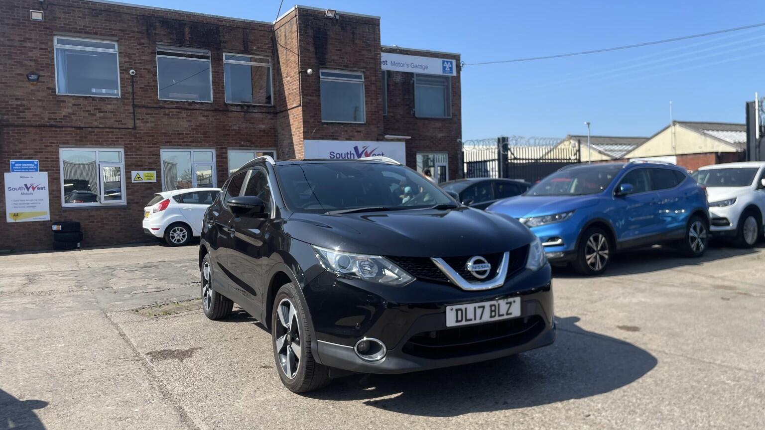 Nissan Qashqai main image