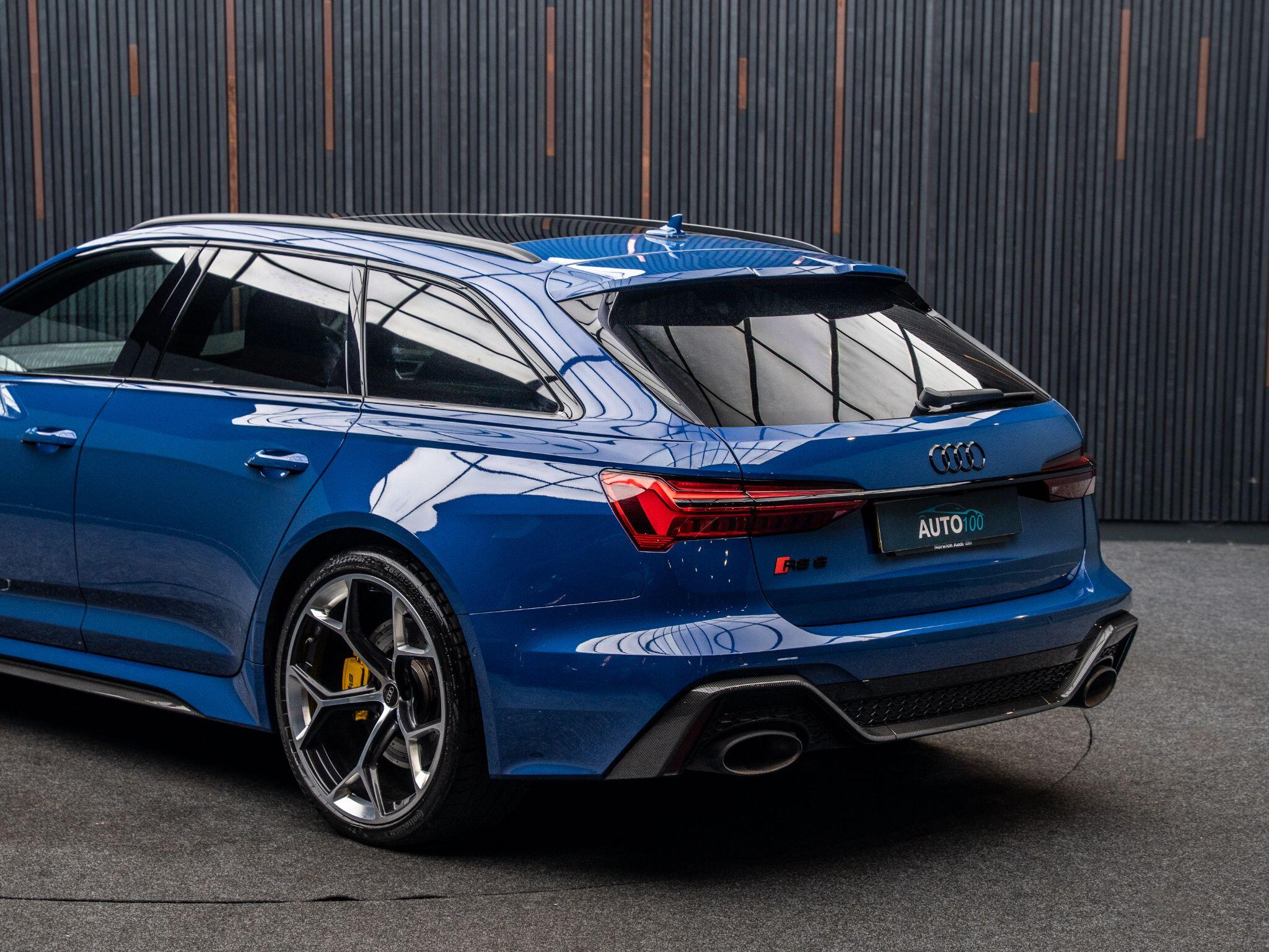 Audi RS6 view 19