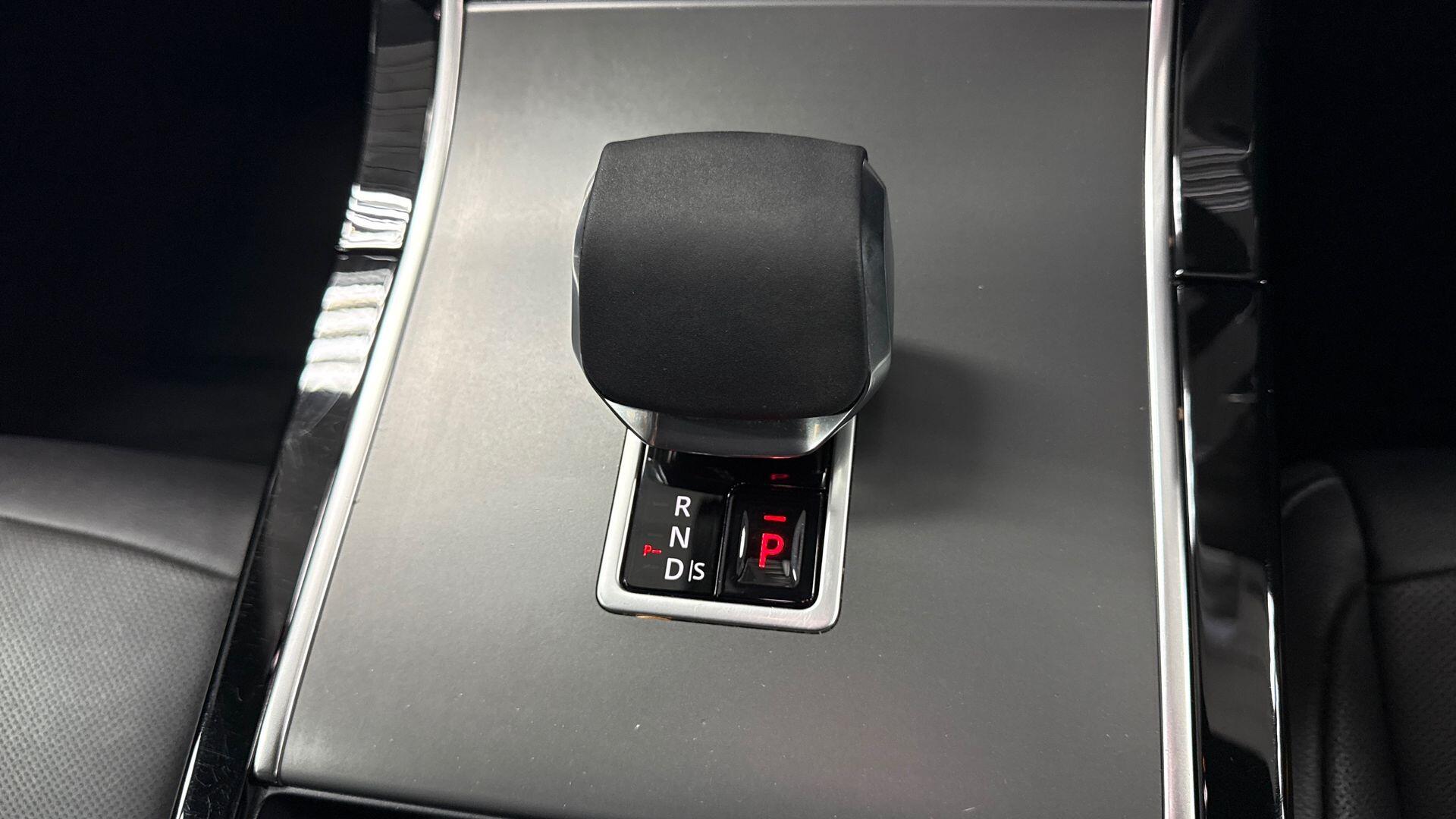 Land Rover Range Rover Evoque view 13