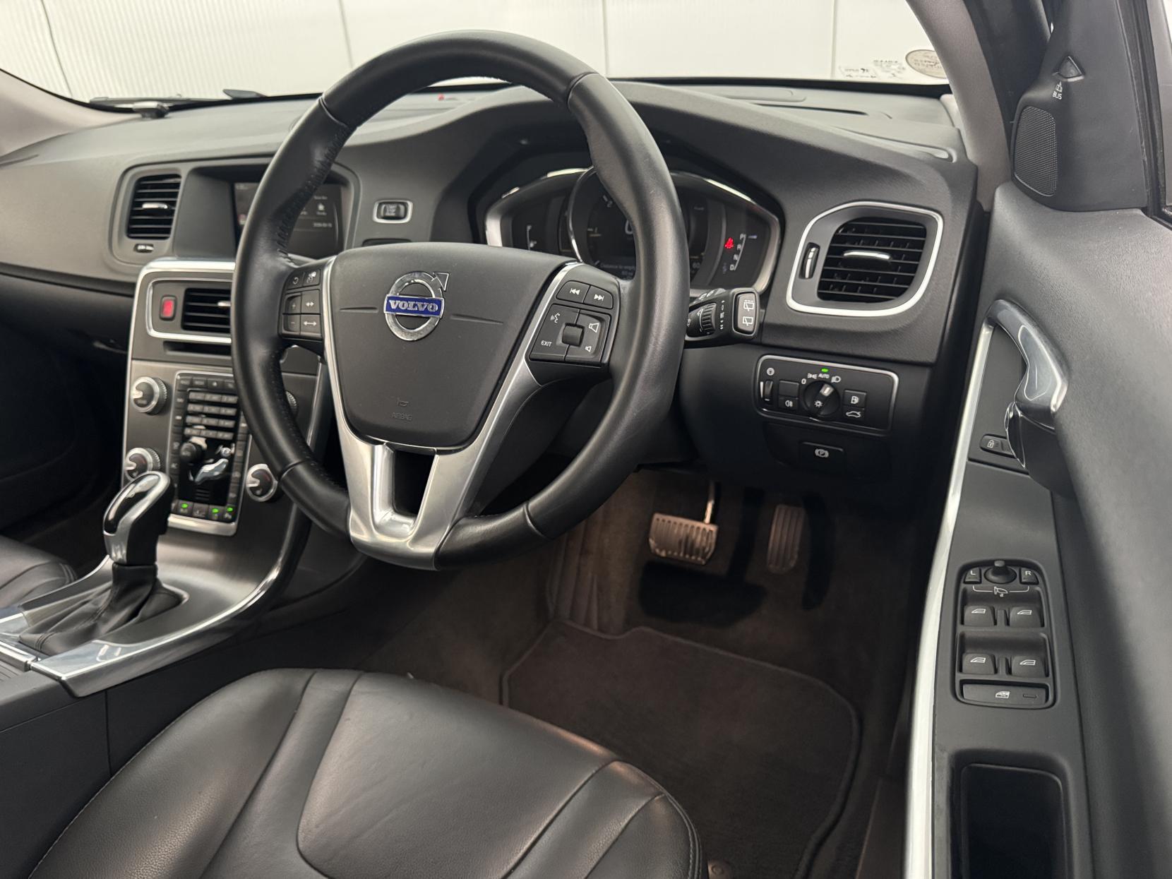 Volvo V60 view 56