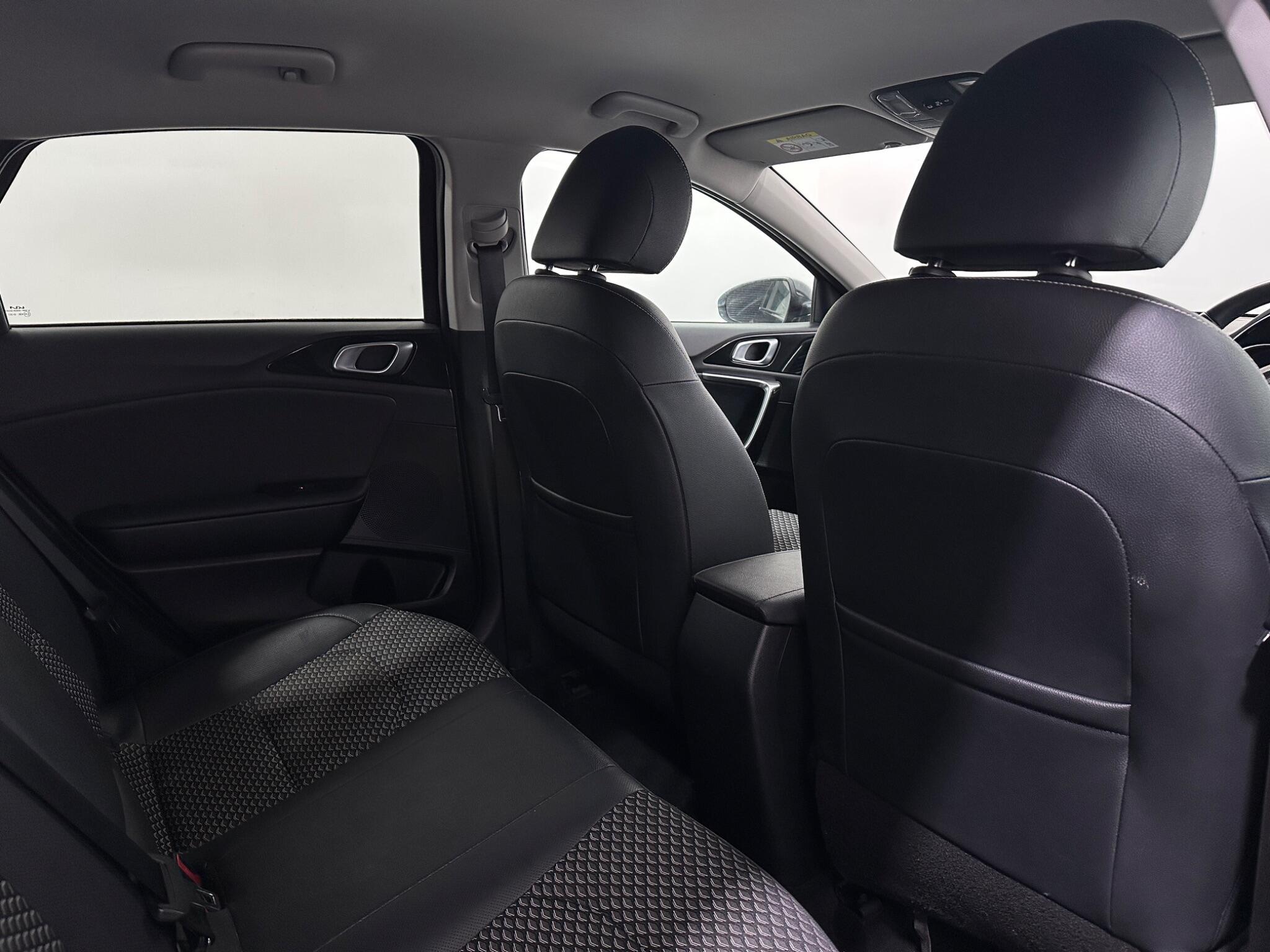 Kia Ceed view 37