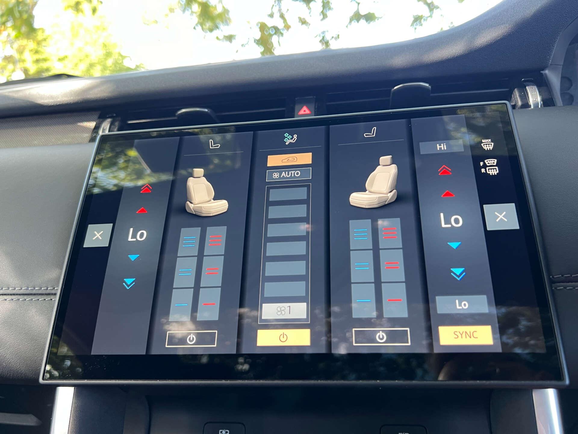 Land Rover Discovery Sport view 44