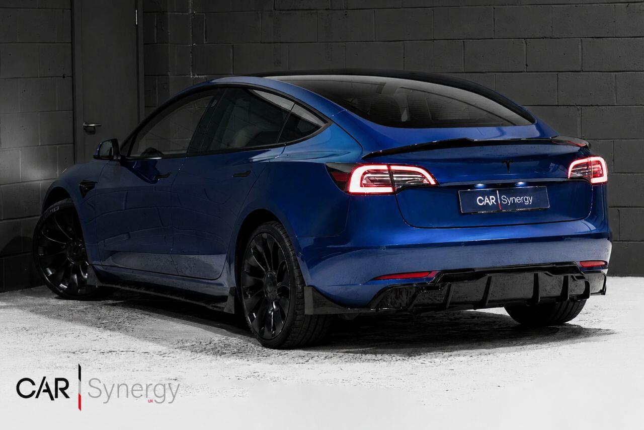 Tesla Model 3 view 3