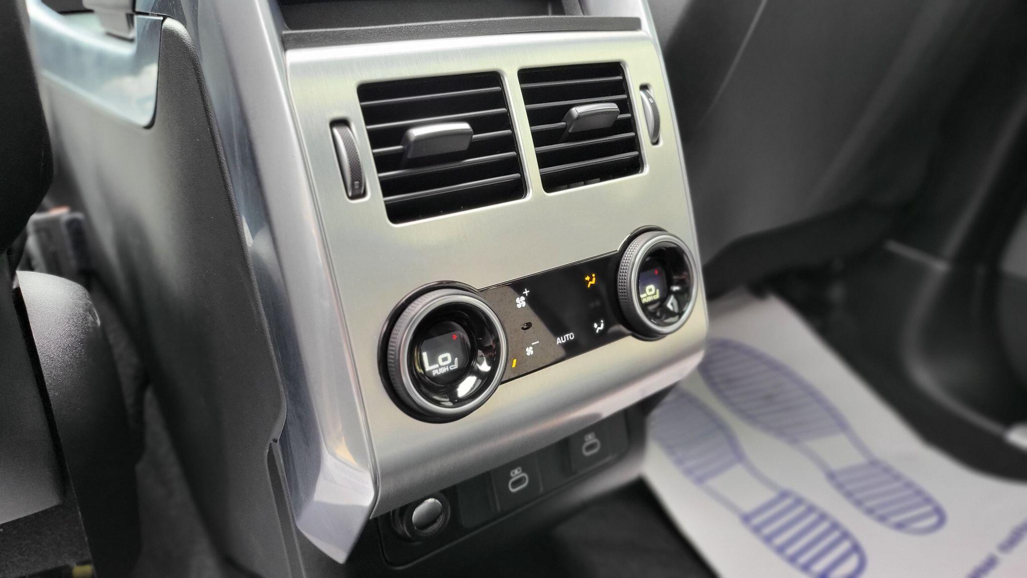 Land Rover Range Rover Sport view 26