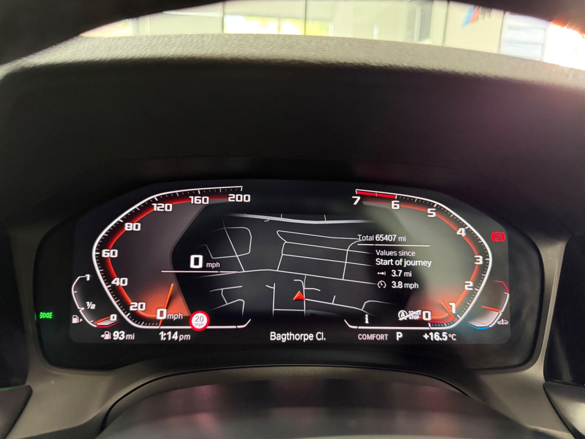 BMW 3 Series view 20