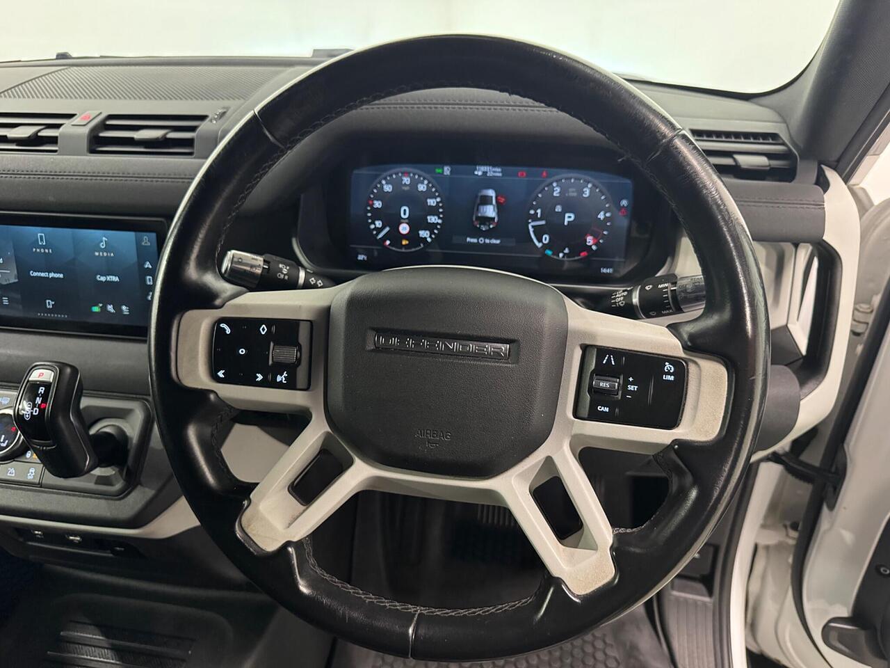 Land Rover Defender view 21