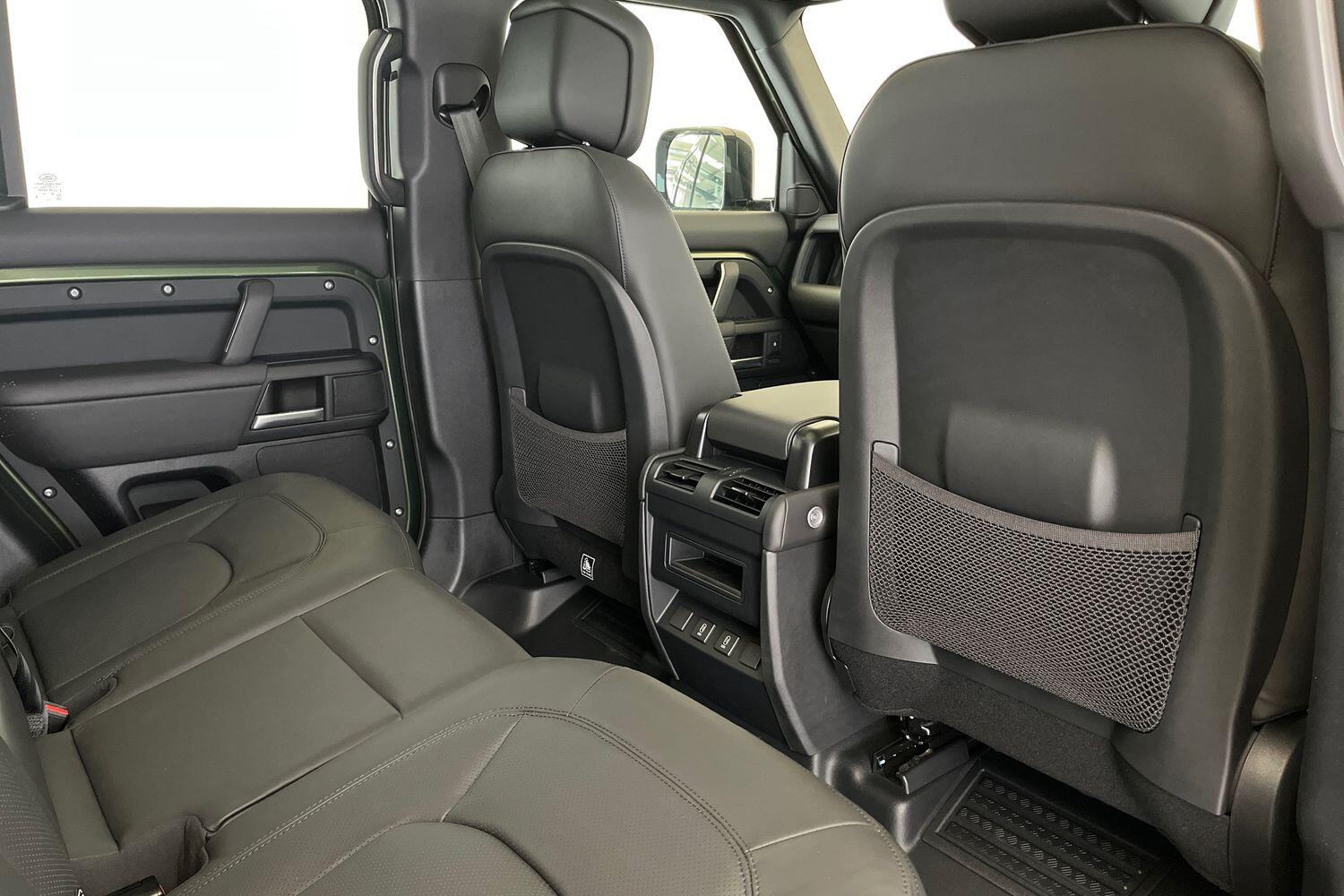 Land Rover Defender view 19