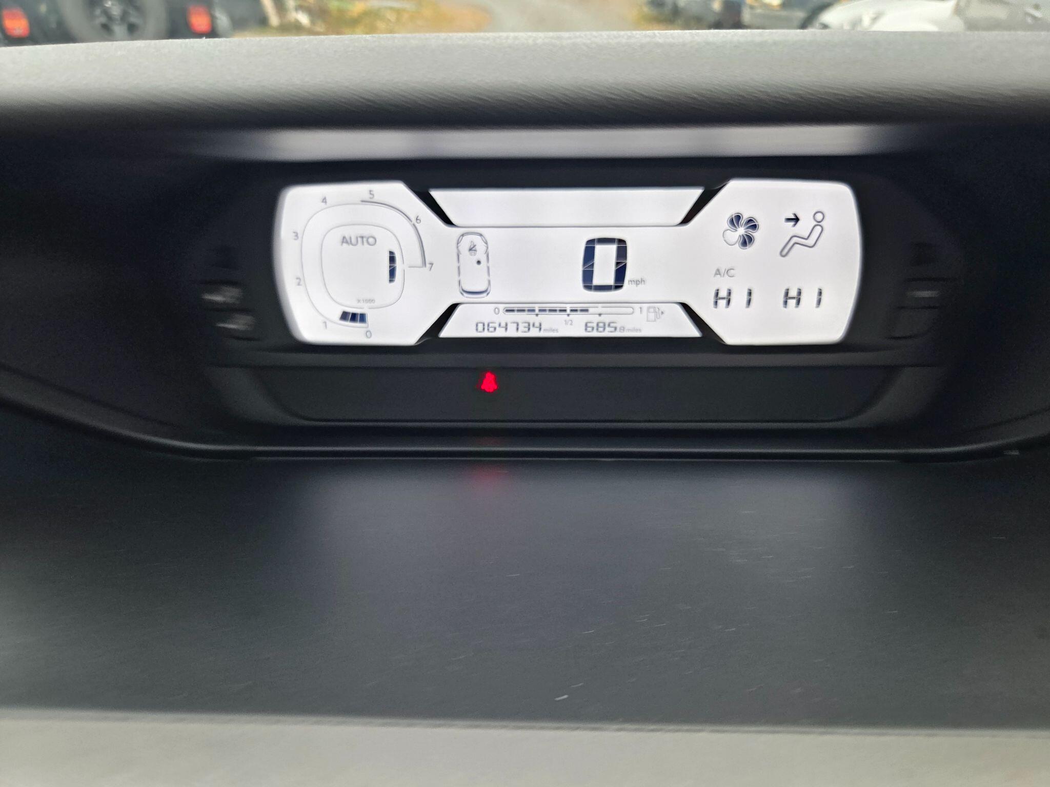 Citroen C4 Picasso view 18
