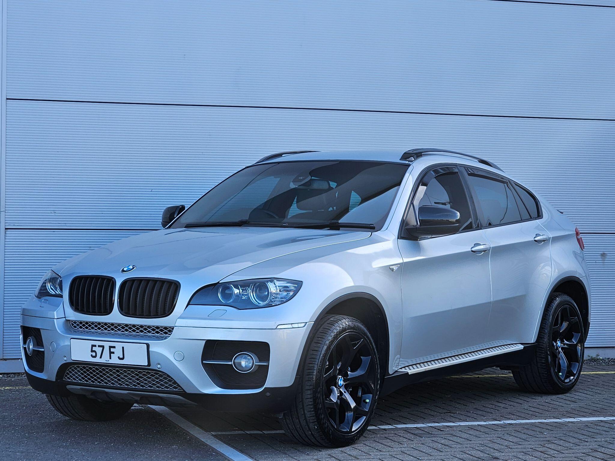BMW X6 view 4