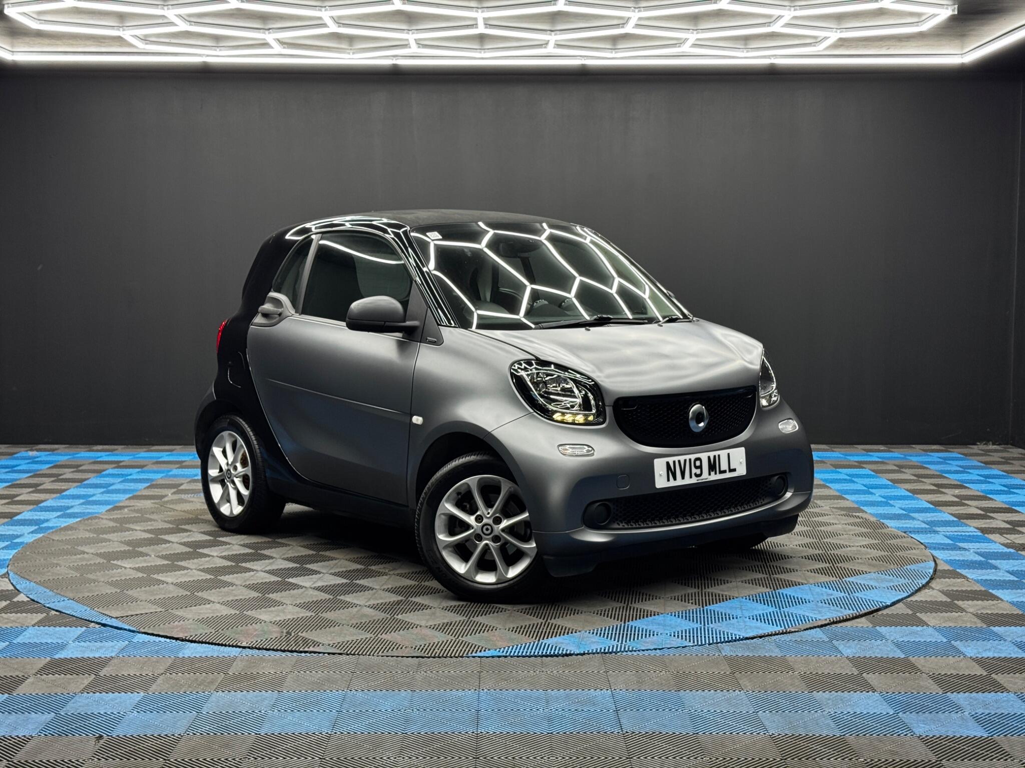 2019 Smart Fortwo in Black for sale
