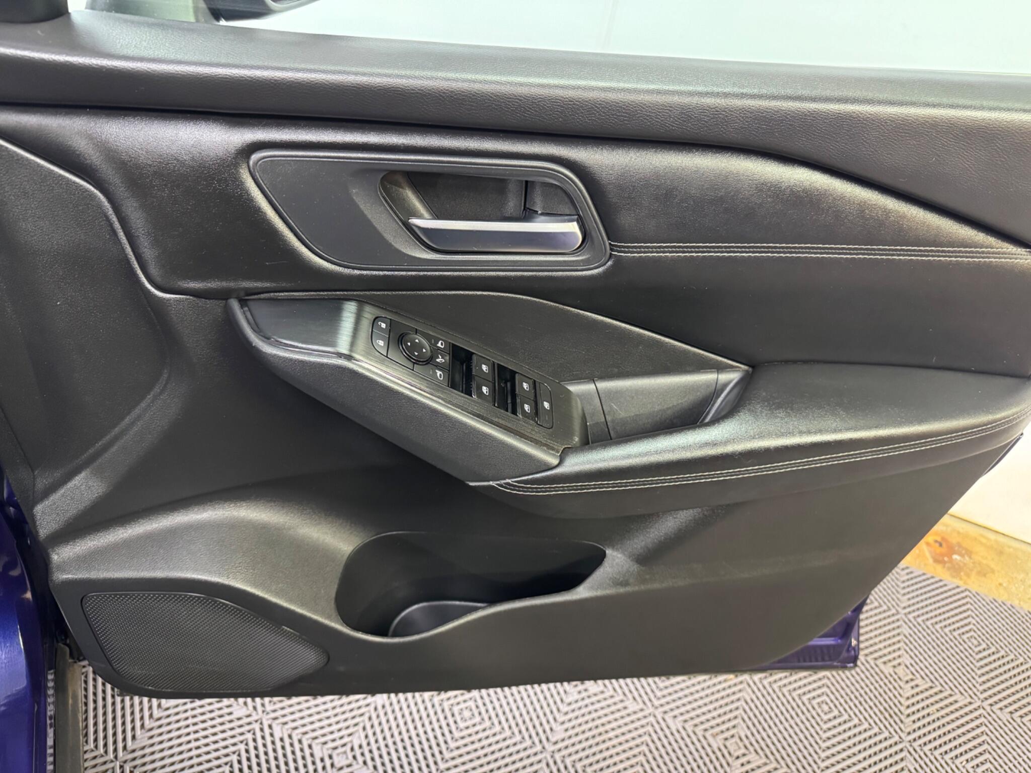 Nissan Qashqai view 35