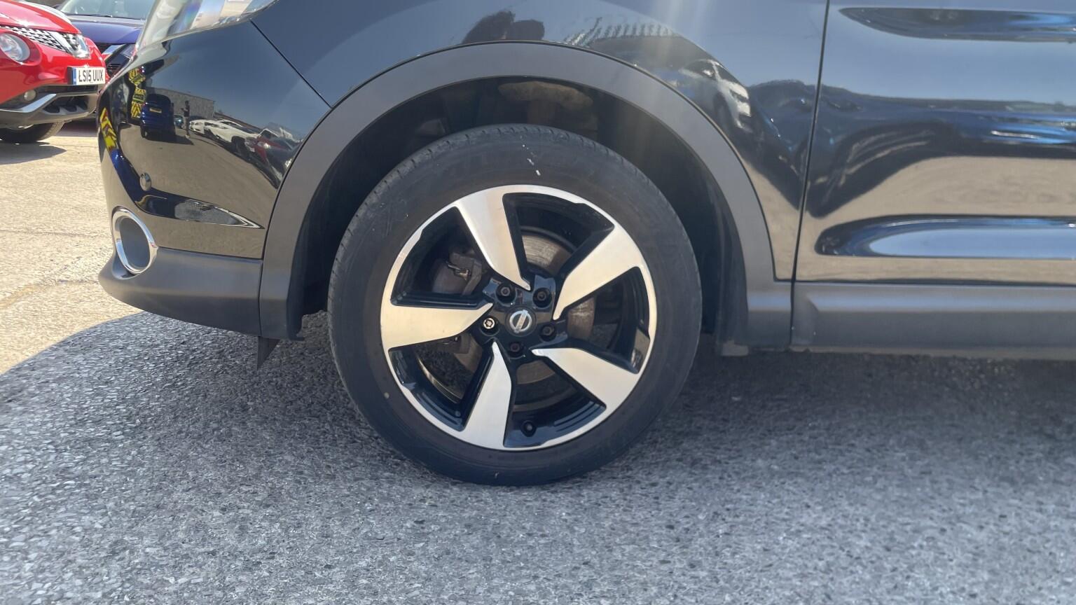 Nissan Qashqai view 48
