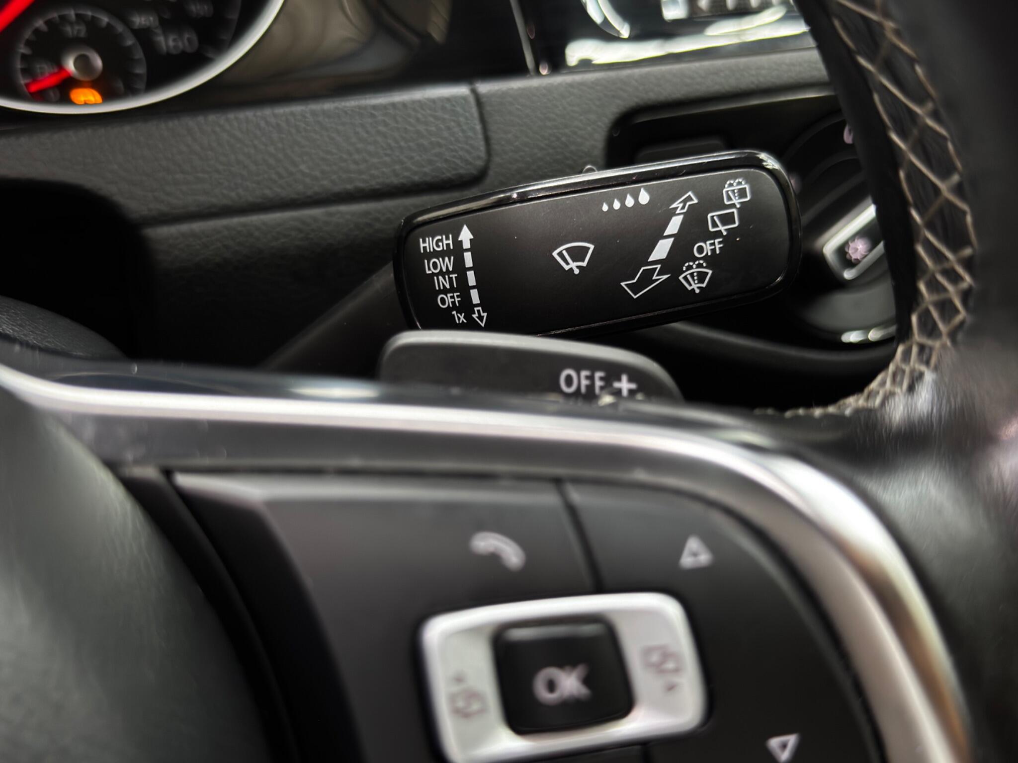 Volkswagen Golf view 18