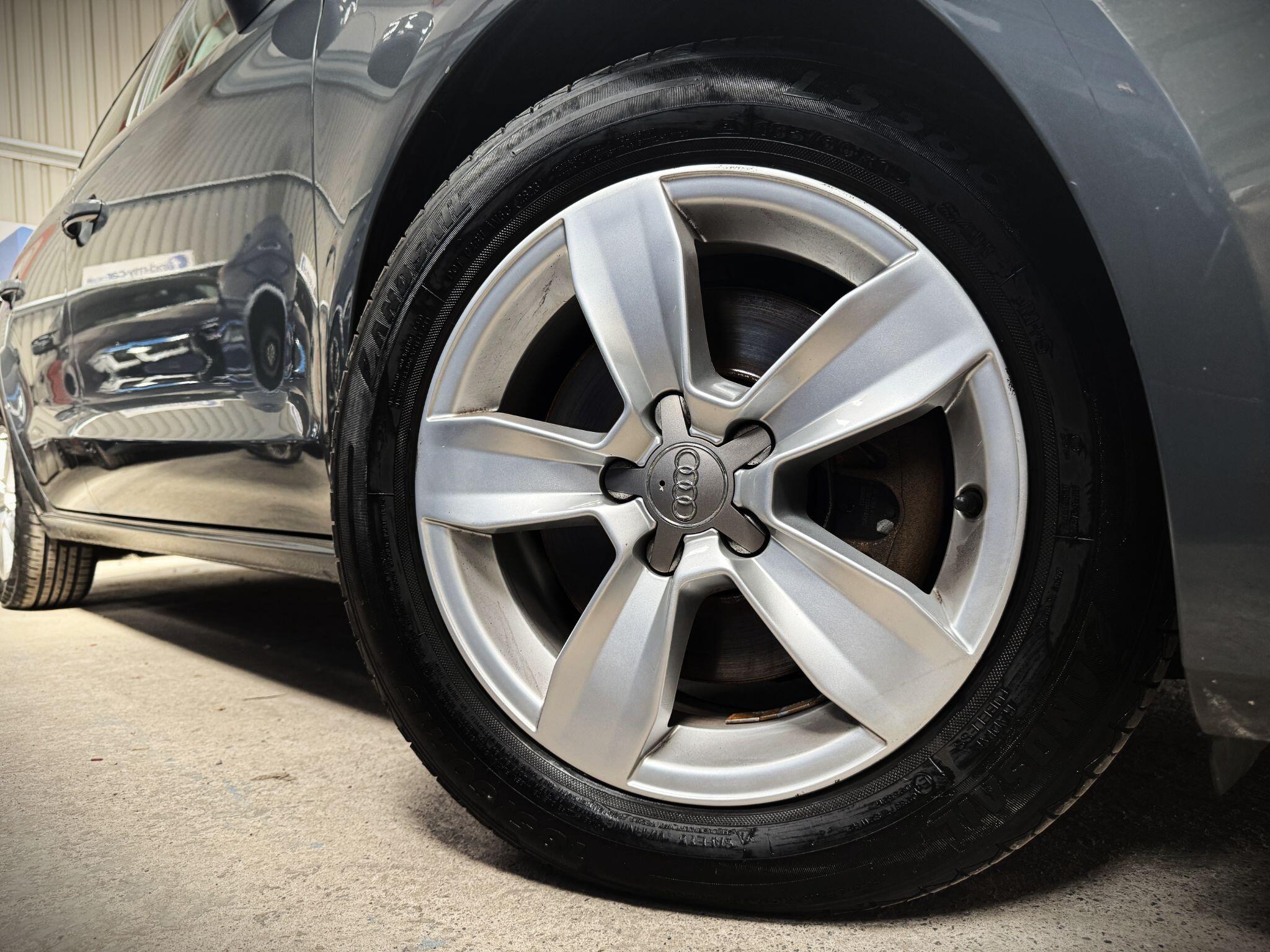 Audi A1 view 12