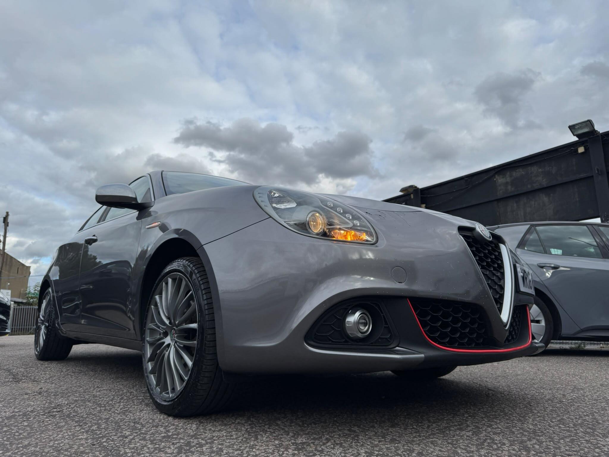 Alfa Romeo Giulietta view 30