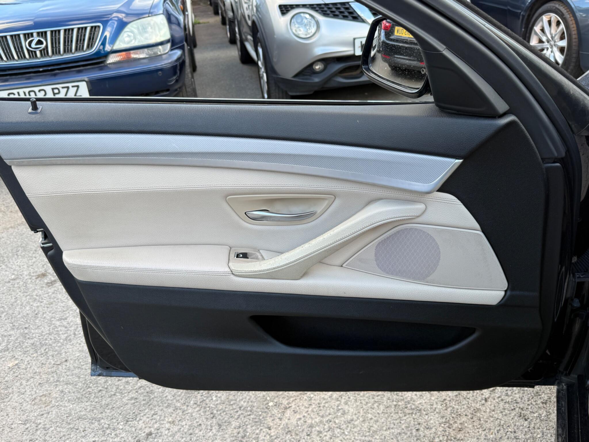 BMW 5 Series - Image 46