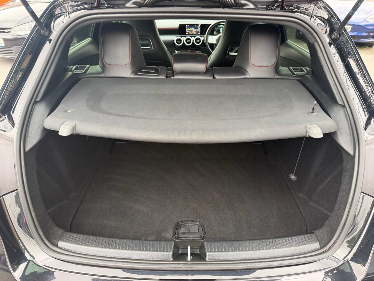 Mercedes-Benz A-Class view 23