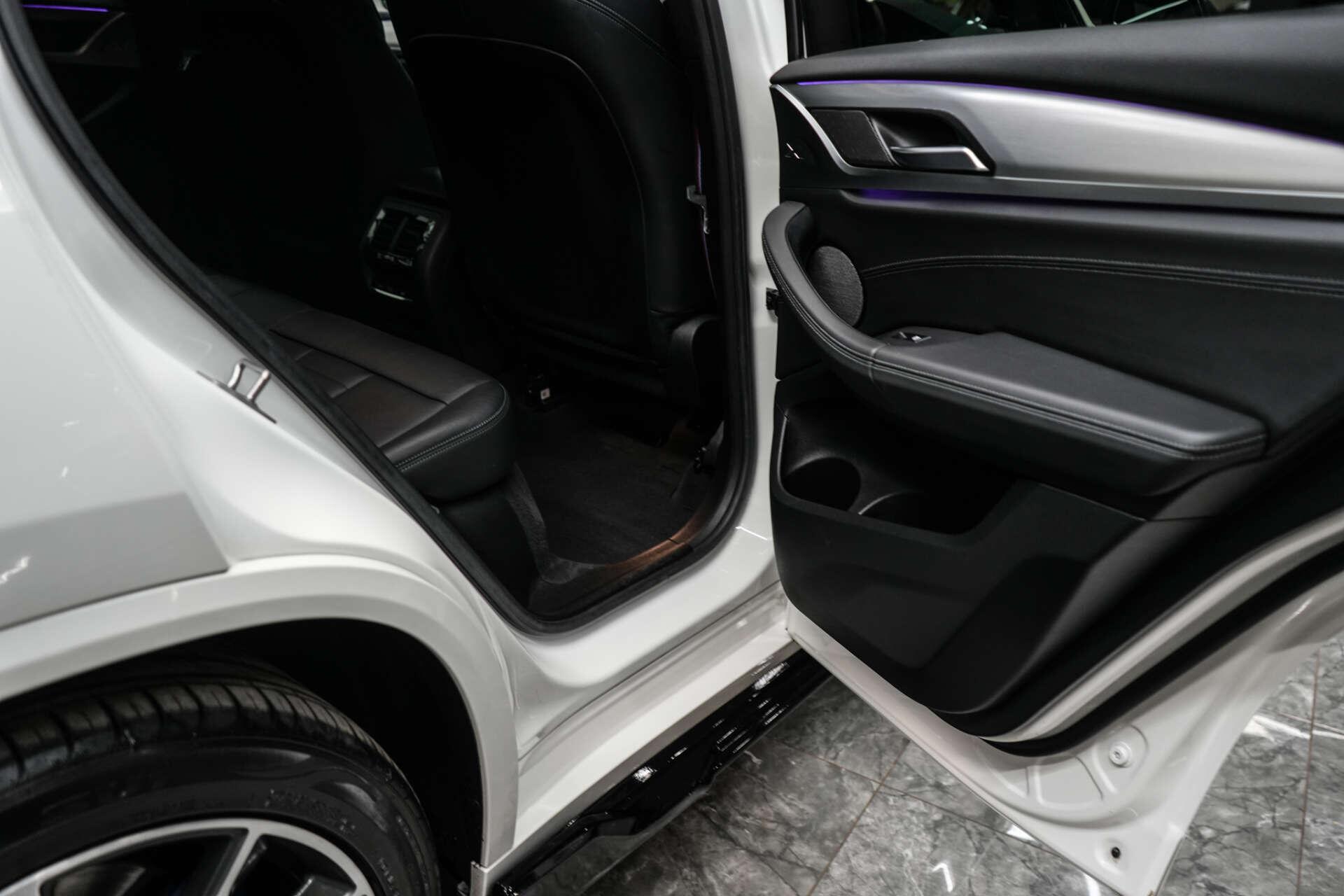 BMW X3 view 27