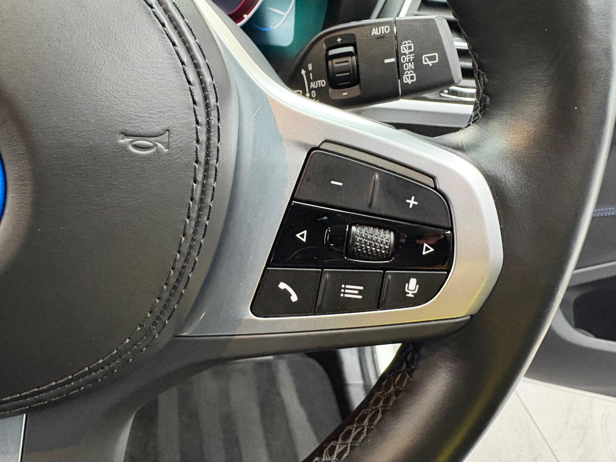 BMW iX3 view 14