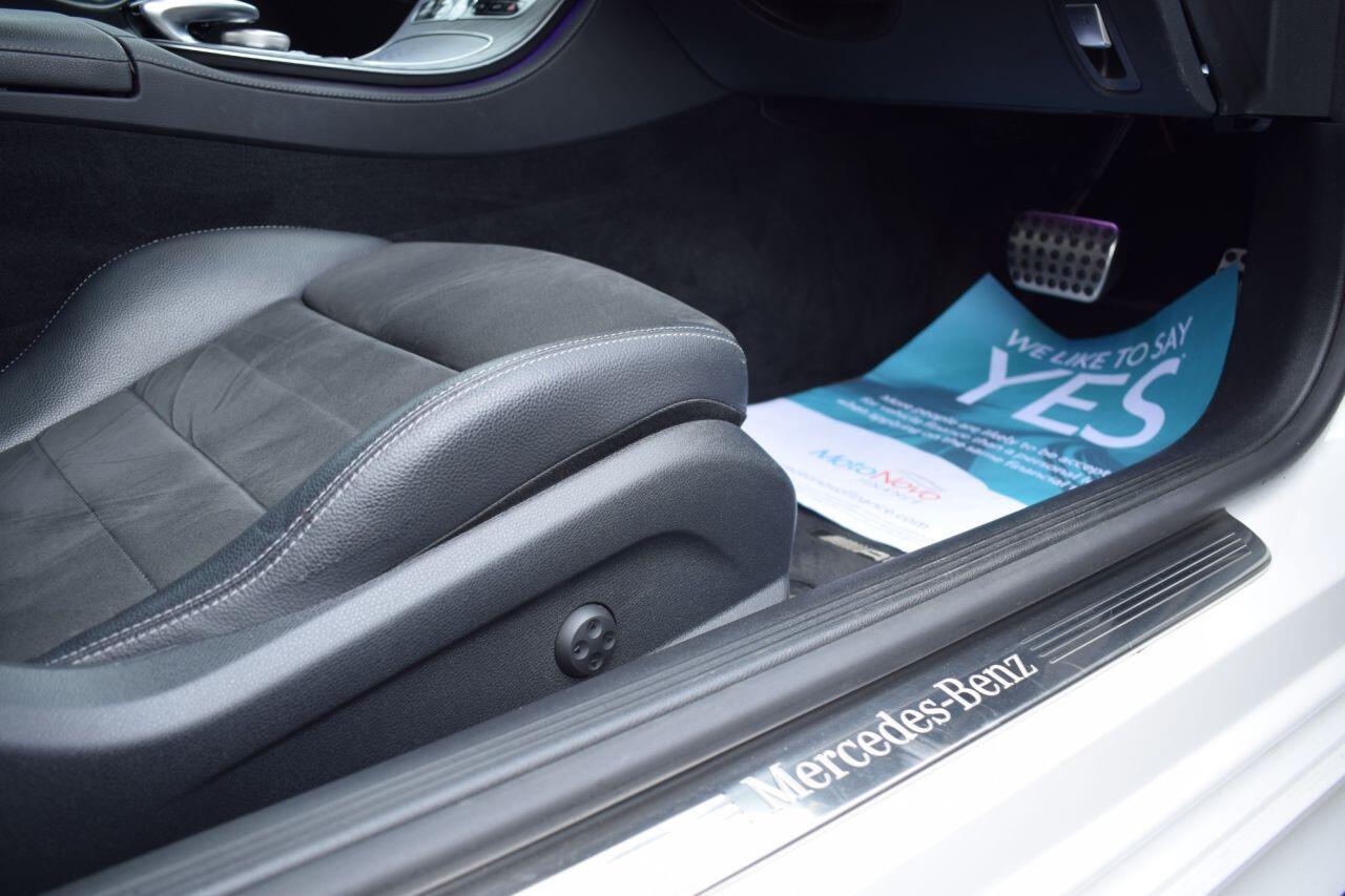 Mercedes-Benz E-Class view 25
