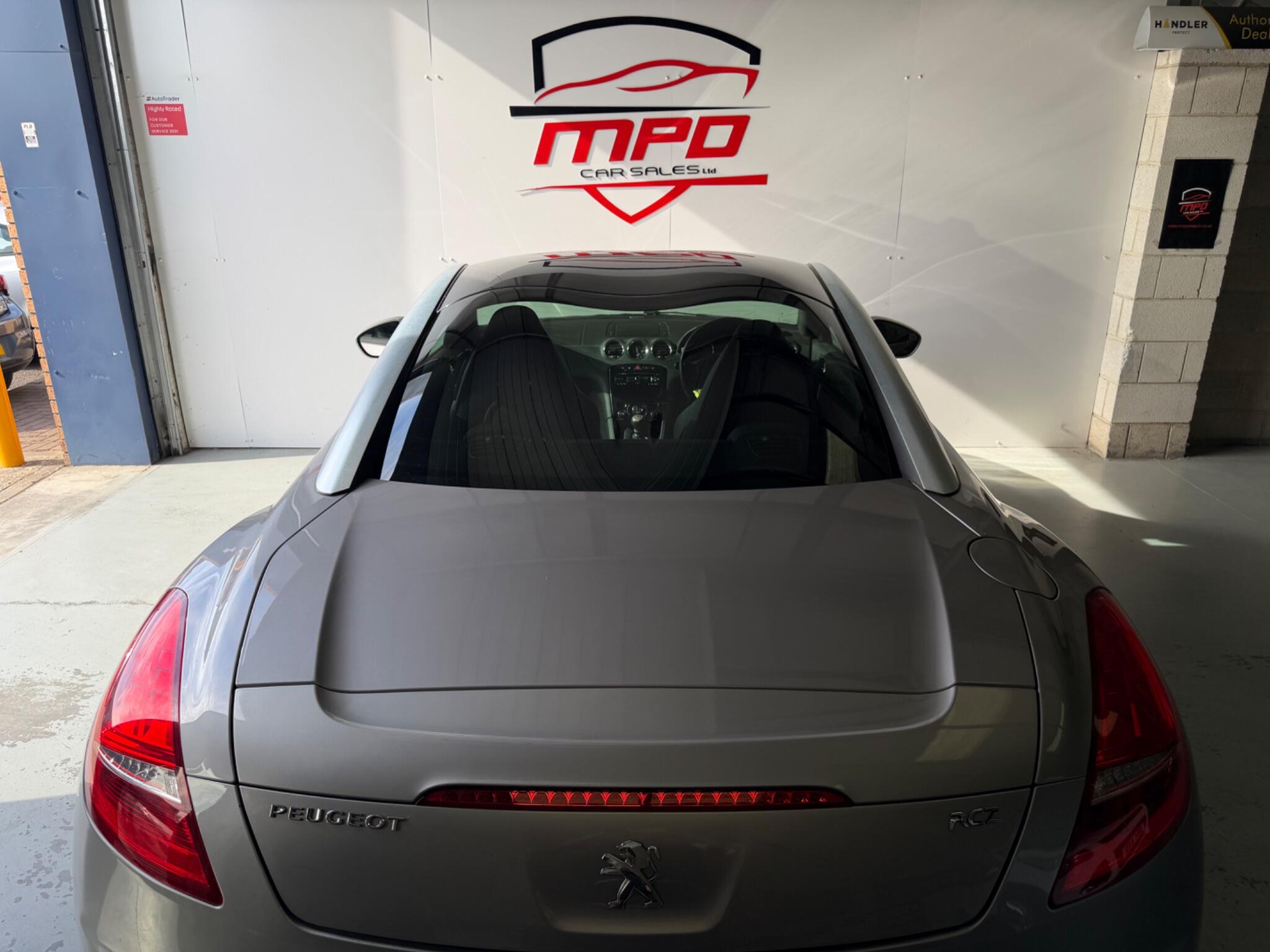 Peugeot RCZ view 35