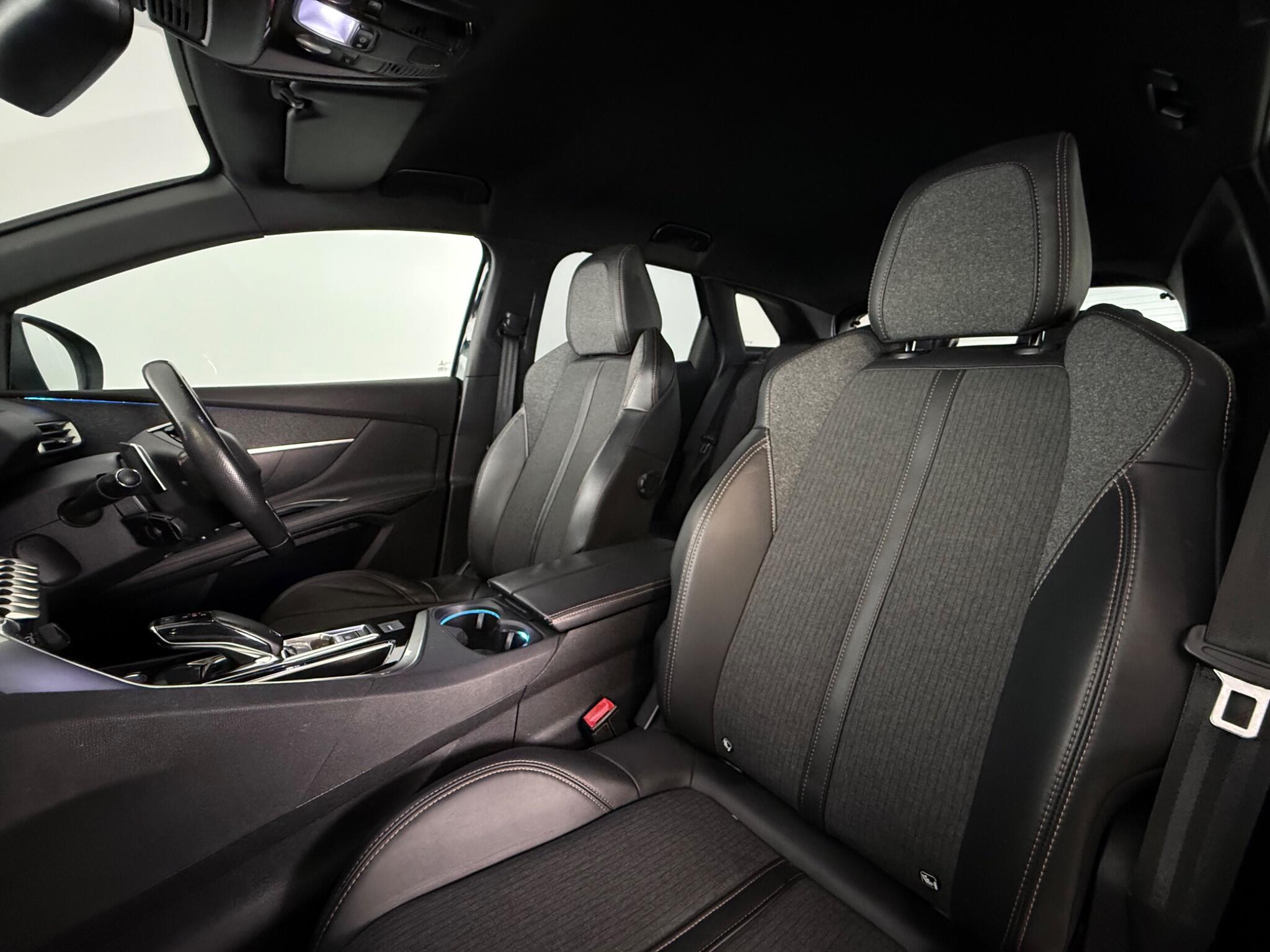 Peugeot 3008 view 30