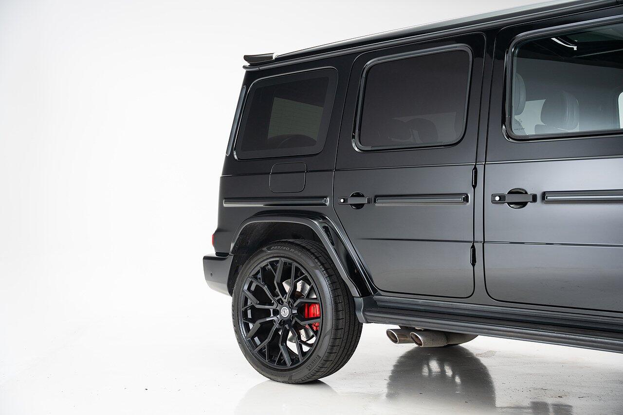 Mercedes-Benz G-Class view 26