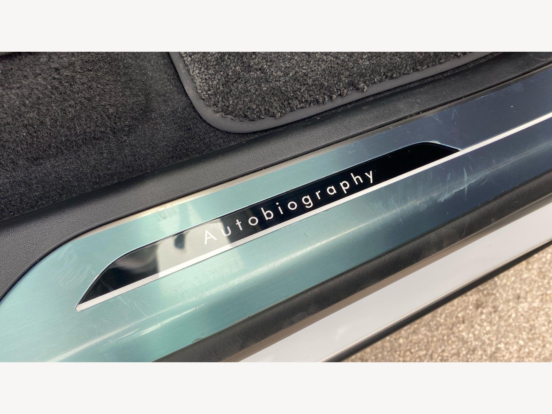 Land Rover Range Rover Sport view 24