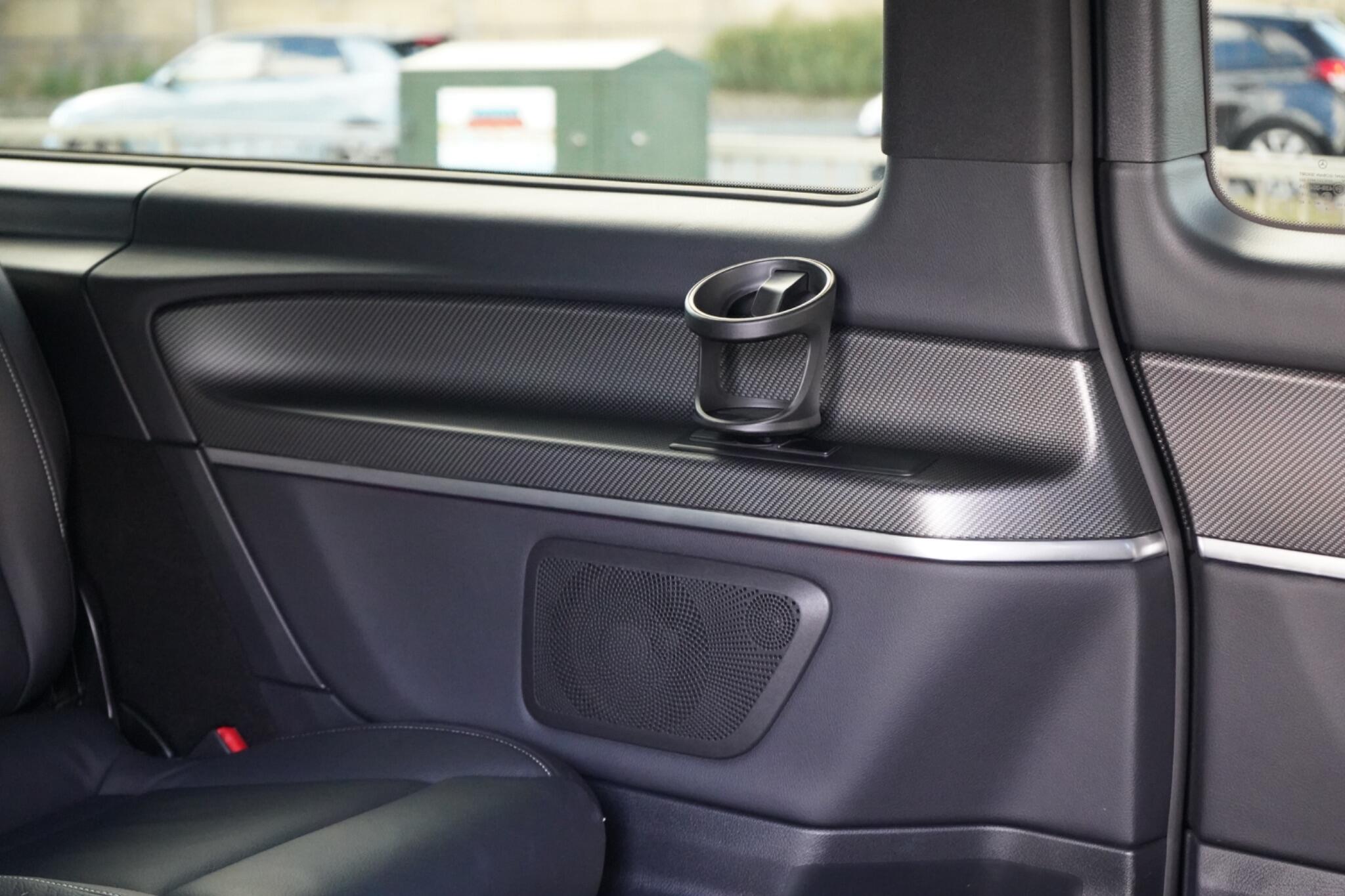 Mercedes-Benz V Class view 28
