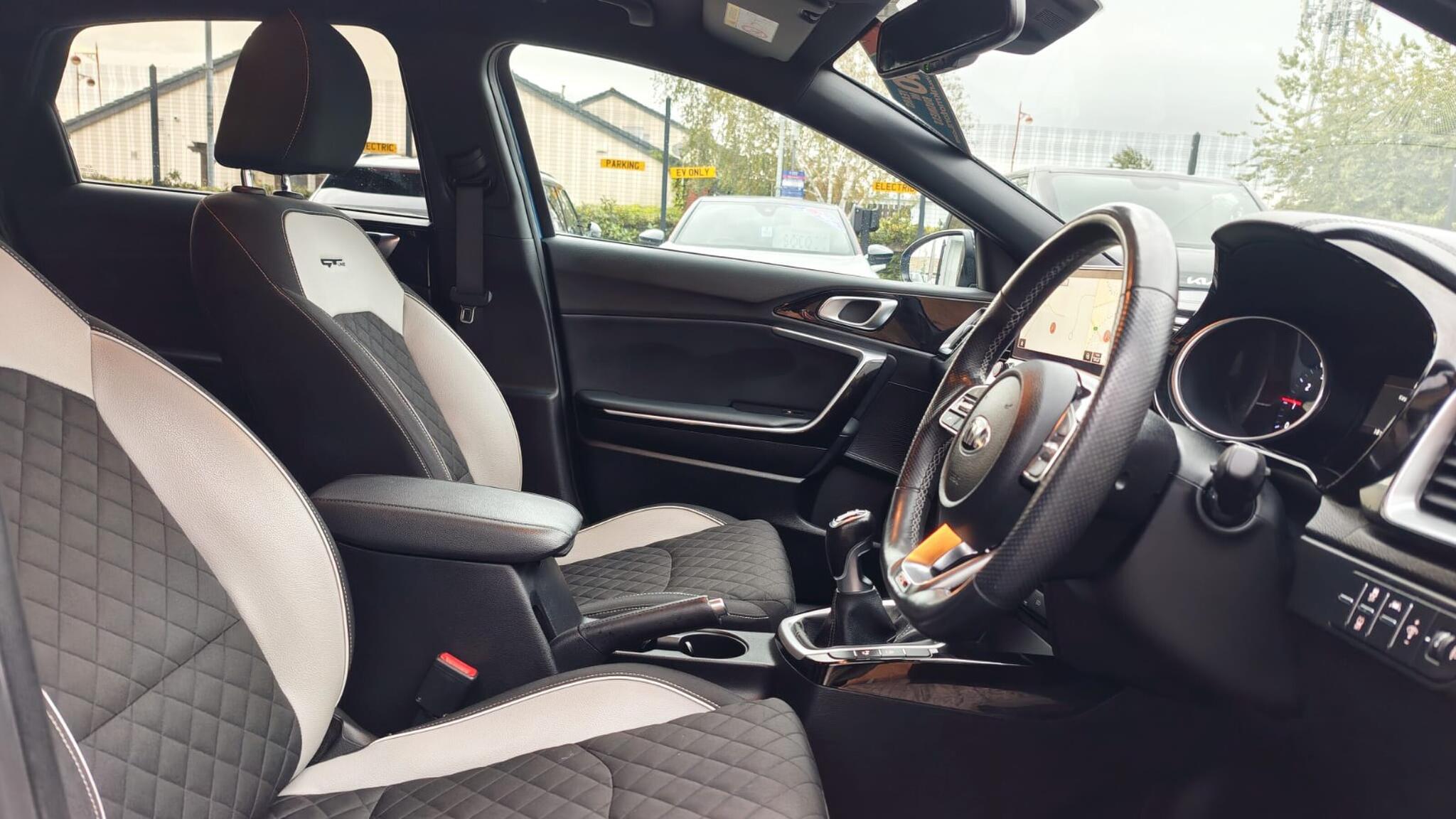 Kia Ceed view 18