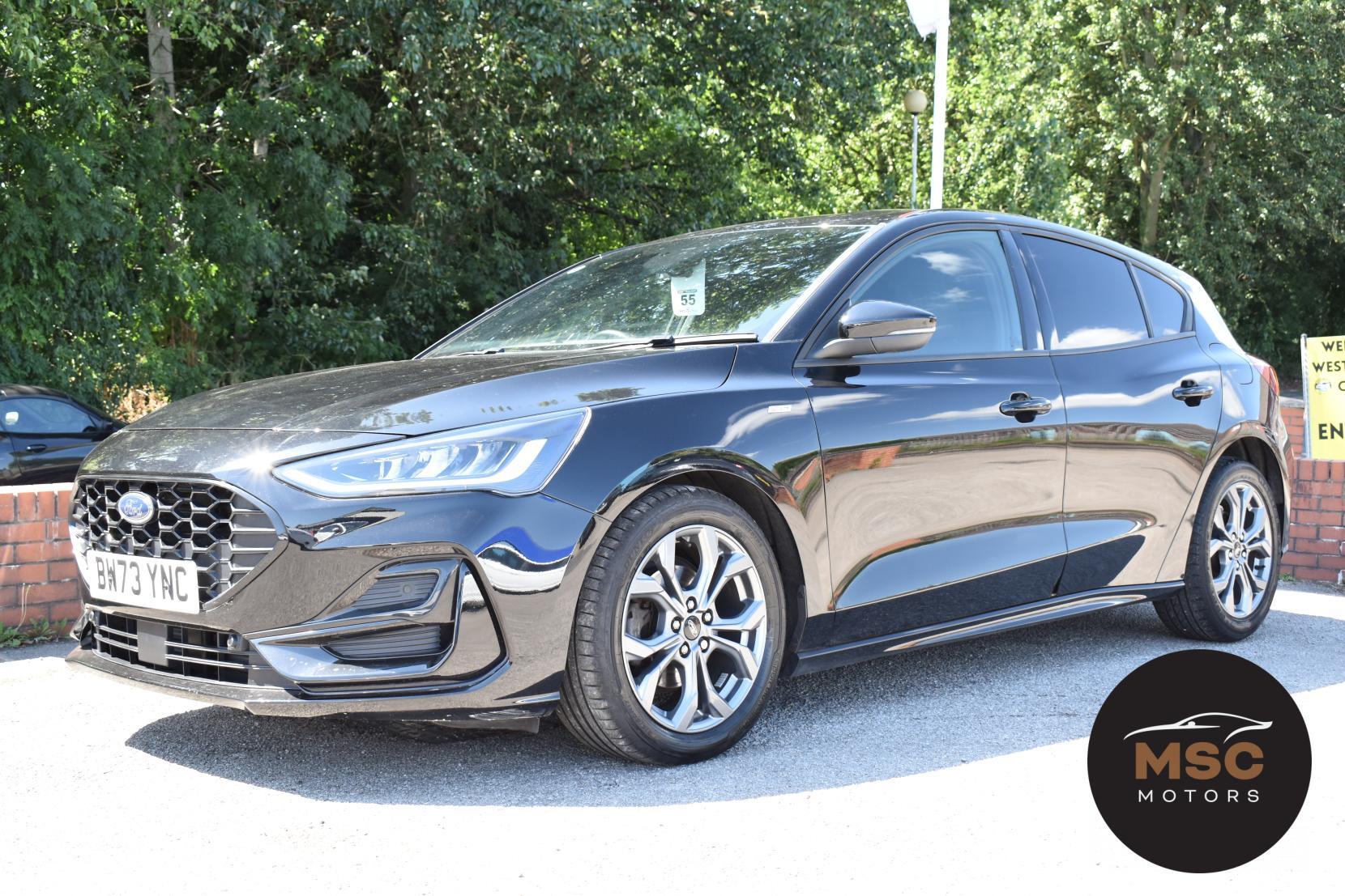 Ford Focus view 8