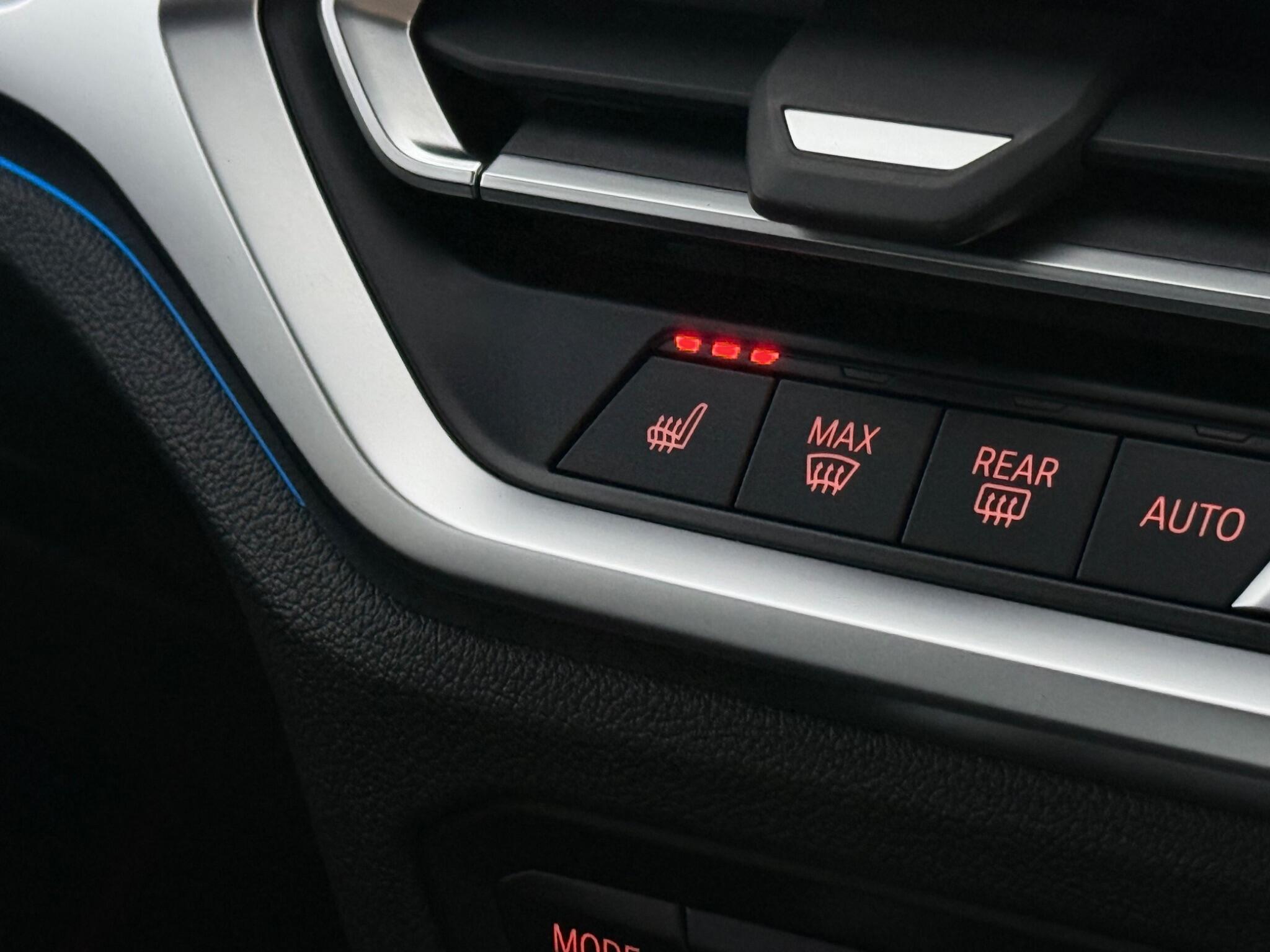 BMW 3 Series view 25