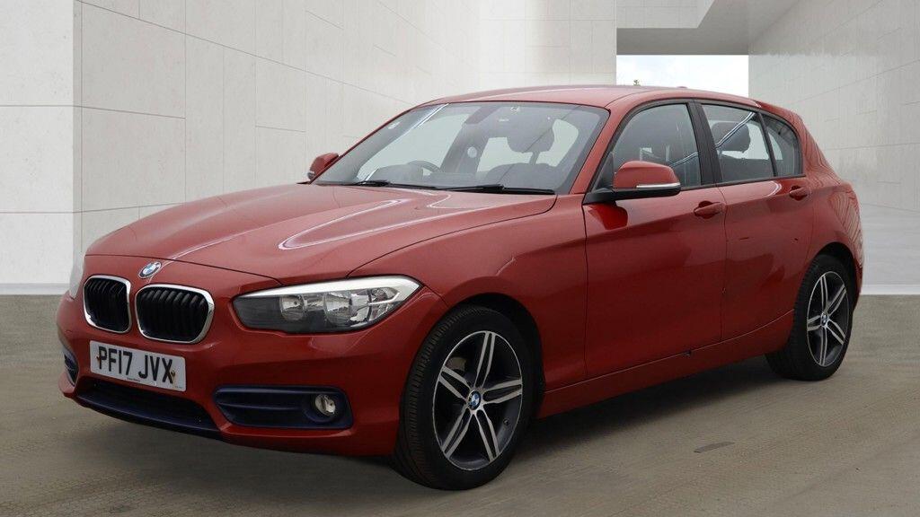 BMW 1 Series view 2