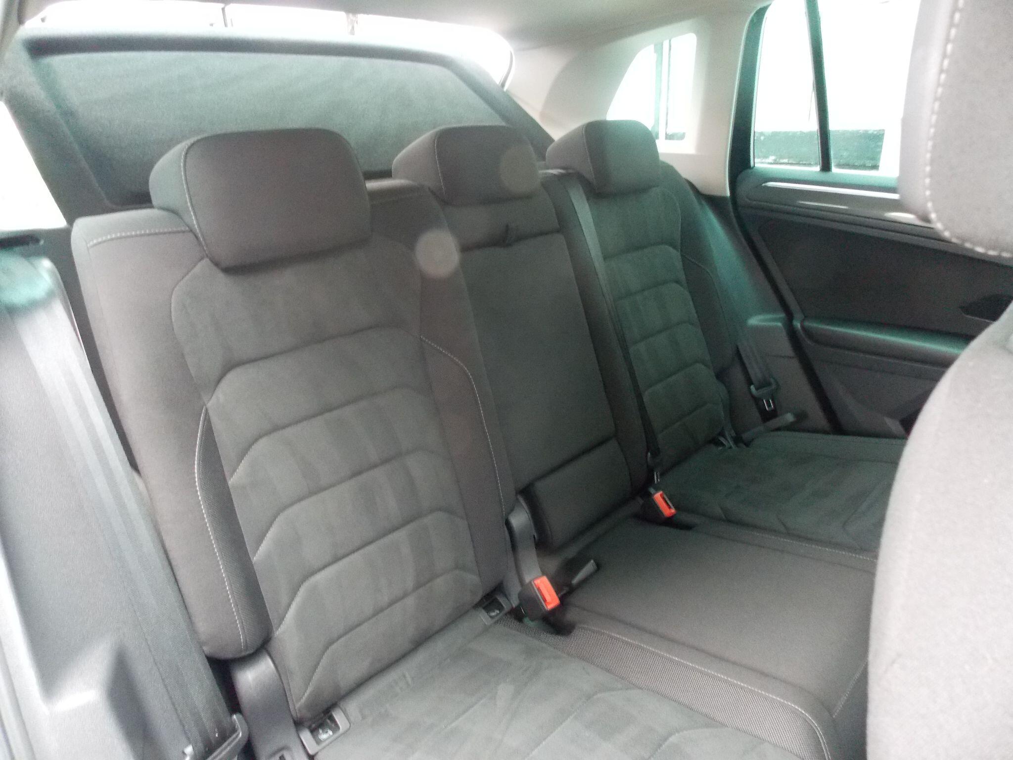 Volkswagen Tiguan view 25