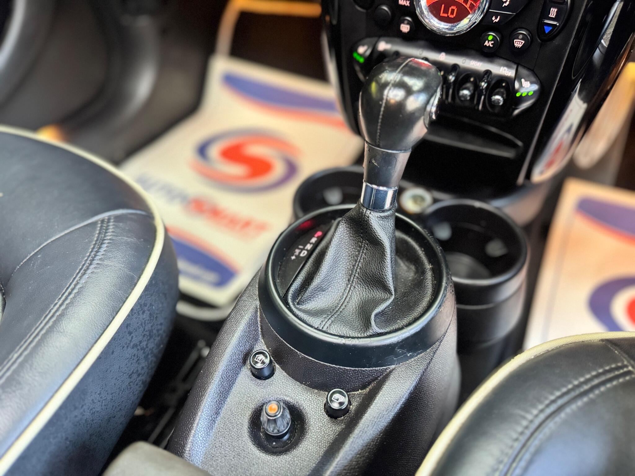 Mini Countryman view 43