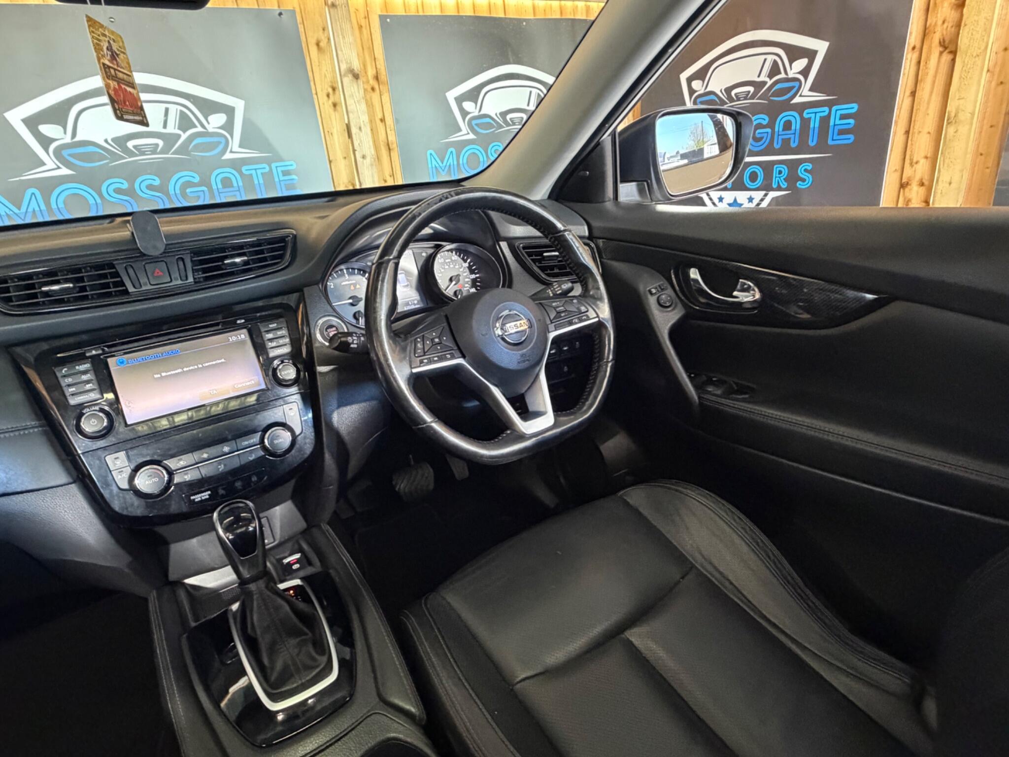 Nissan X-Trail view 10