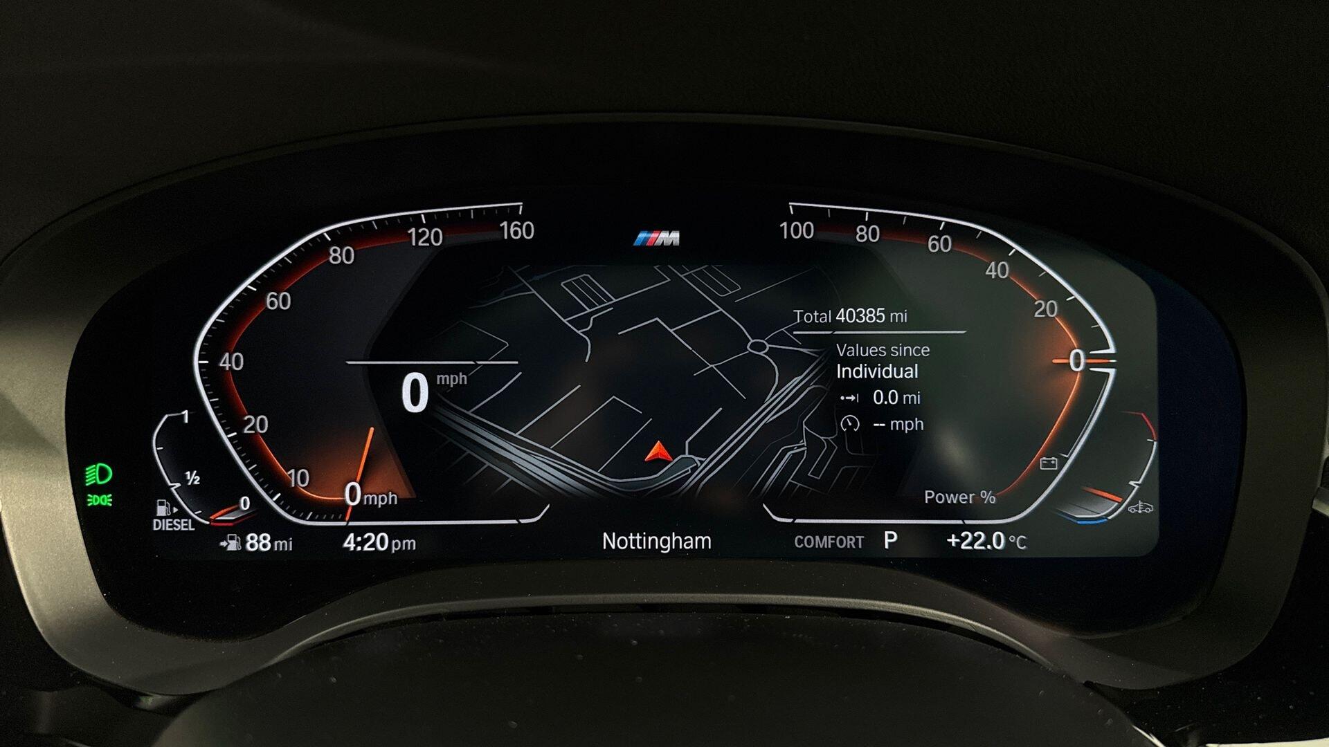 BMW 5 Series view 9