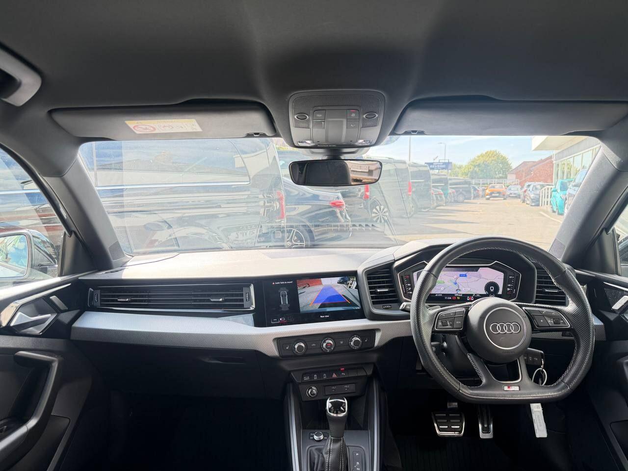 Audi A1 view 23