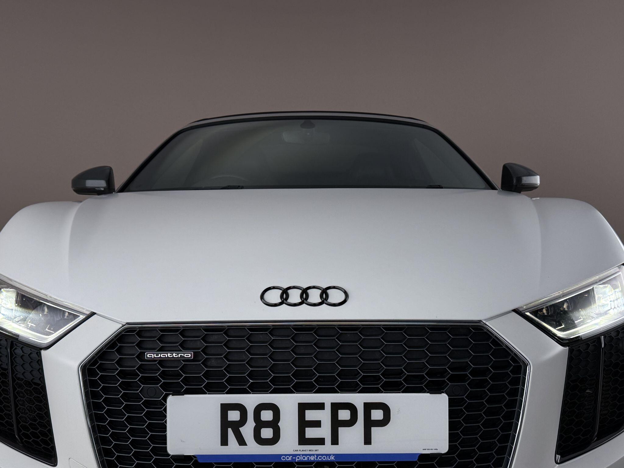 Audi R8 view 68